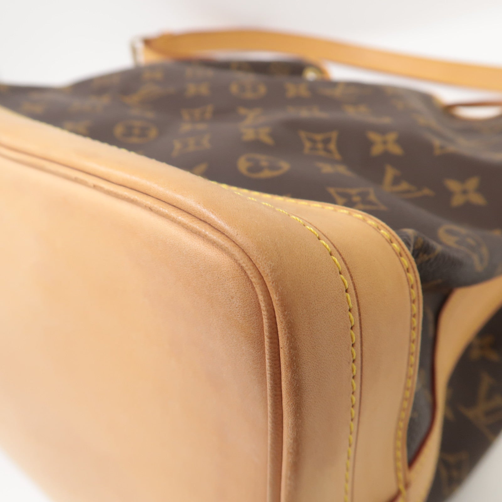 LOUIS VUITTON Monogram Noe Bucket Bag金扣肩背袋啡色
