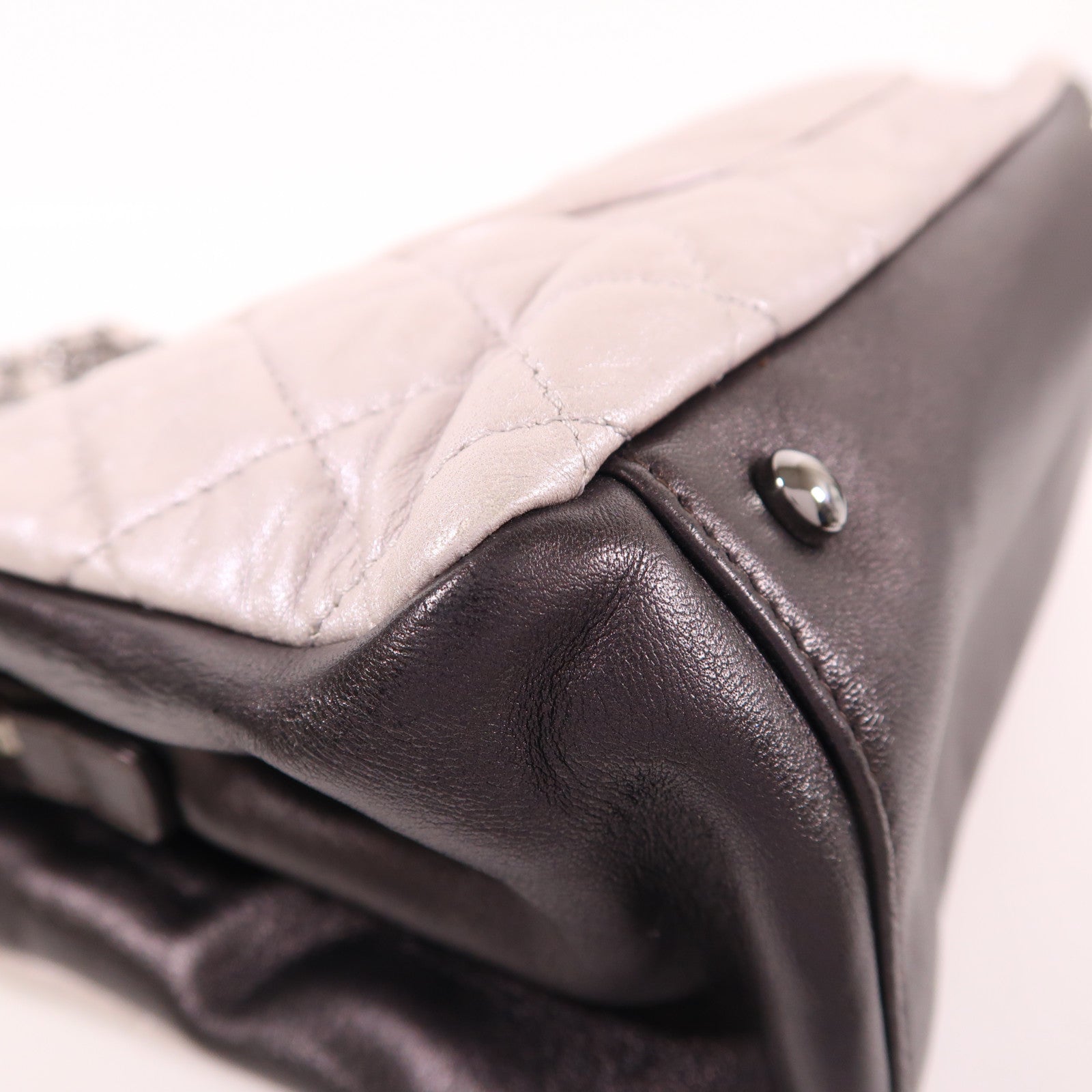 CHANEL 羊皮皮革Chain Shoulder銀扣鏈帶肩背袋