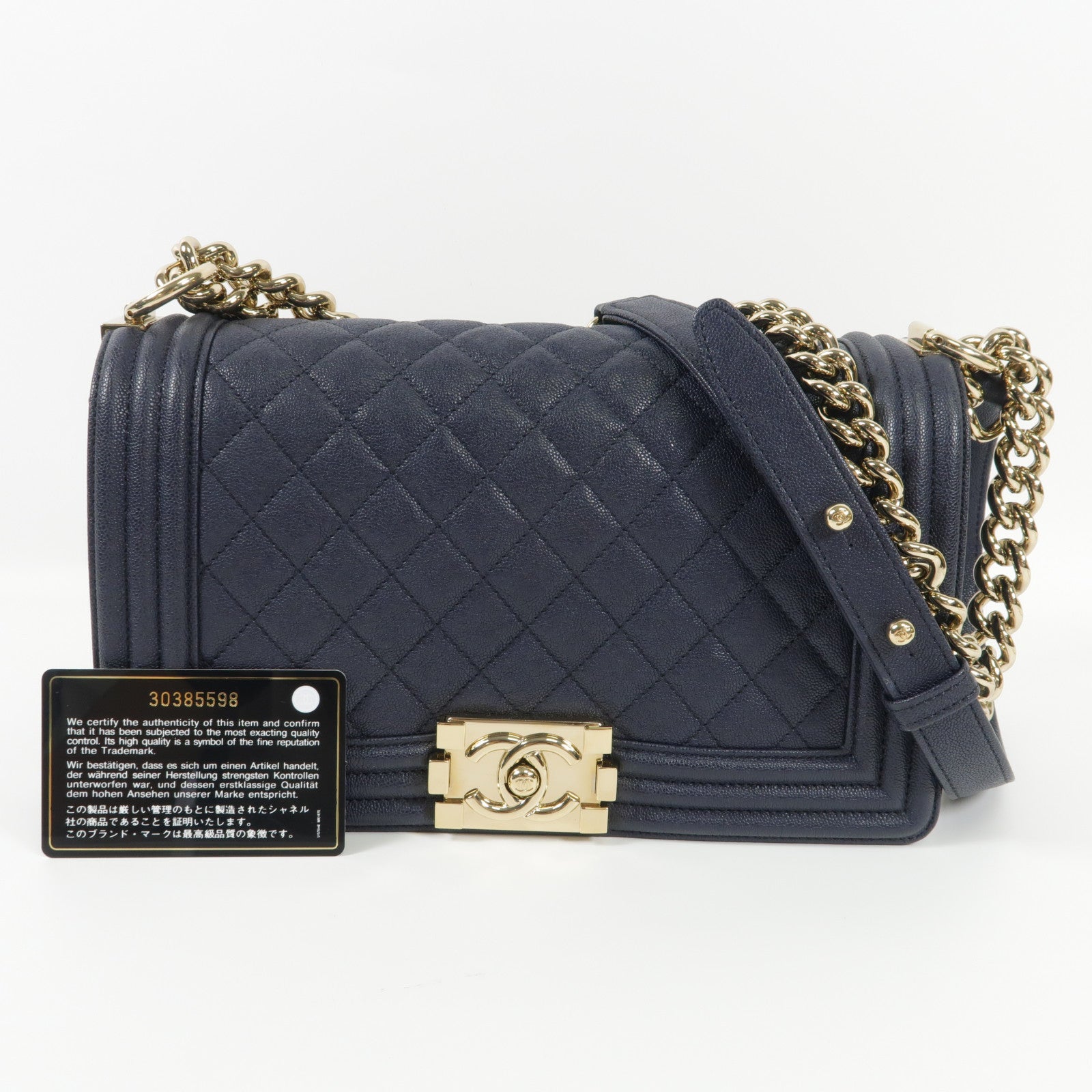 CHANEL 牛皮皮革Boy Chanel金扣鏈帶肩背袋