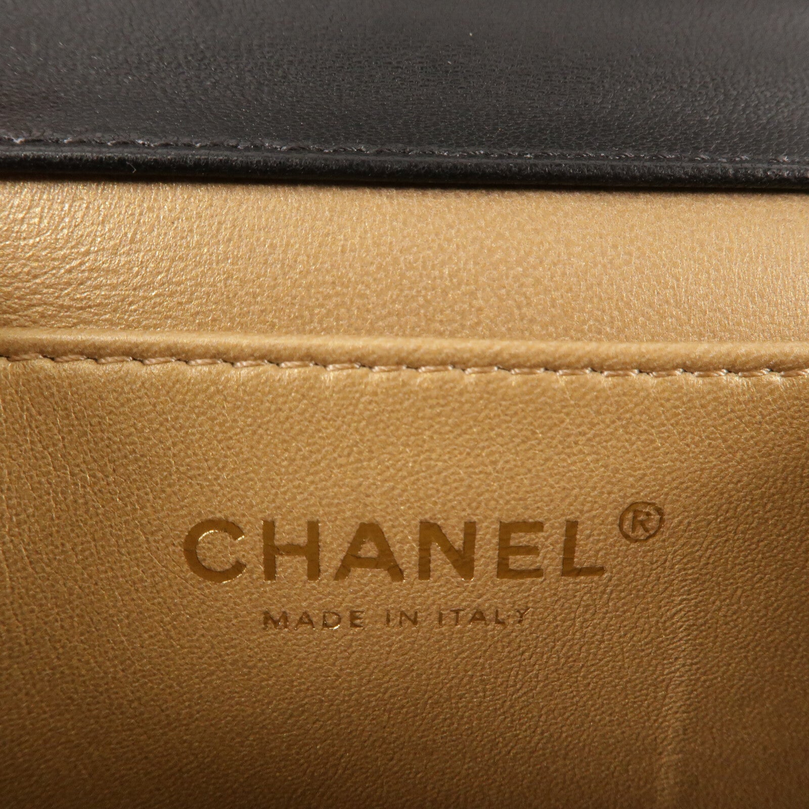CHANEL 牛皮皮革Matelasse Pearl Chain Bag鏈帶肩背袋