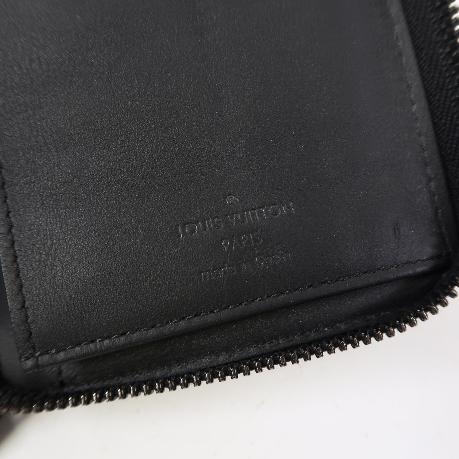 LOUIS VUITTON Monogram Shadow Zippy Wallet長錢包黑色