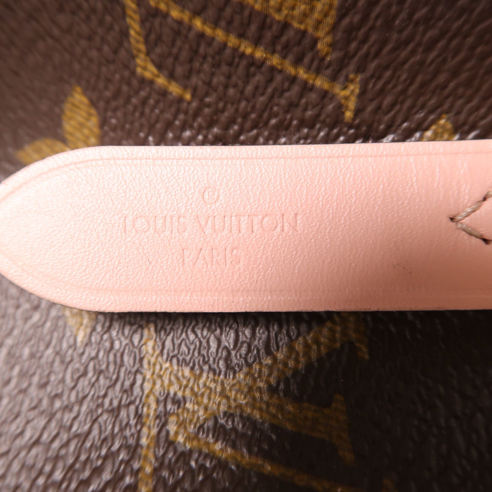 LOUIS VUITTON Monogram NeoNoe MM金扣肩背袋棕色/粉紅色