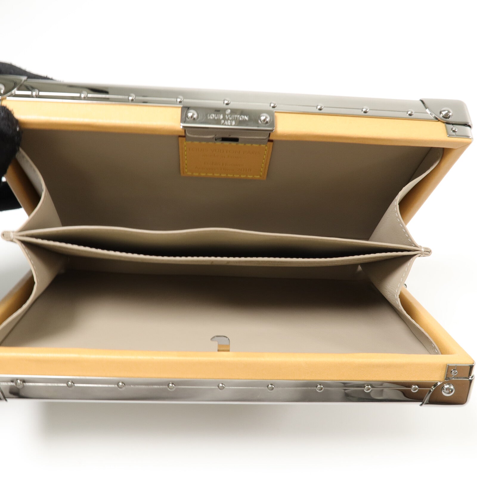 LOUIS VUITTON Monogram Titanium Trunk Wallet Slim肩背袋