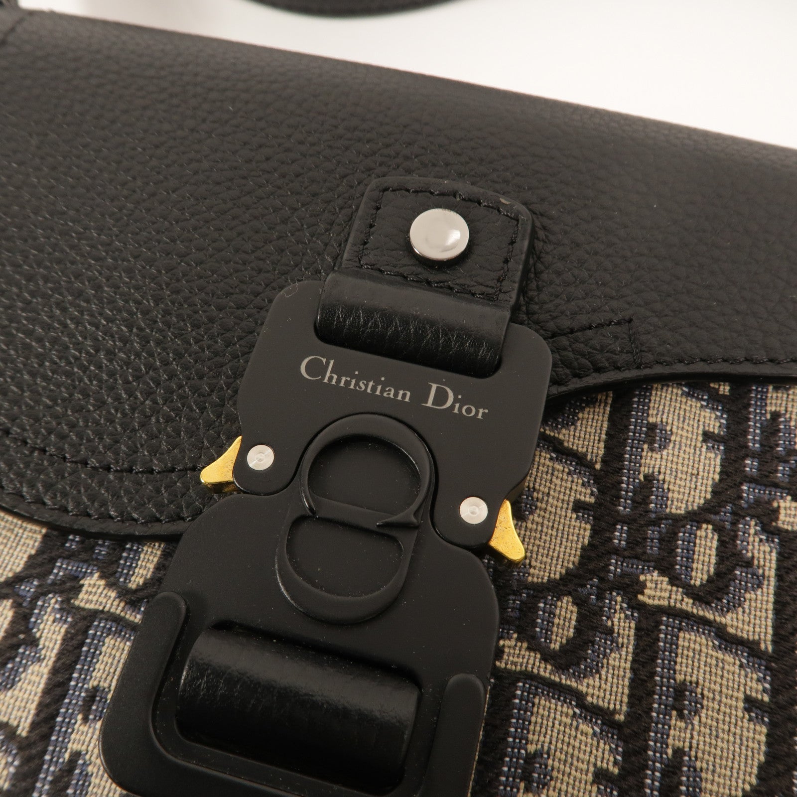 Dior 帆布Mini Saddle Messenger肩背袋