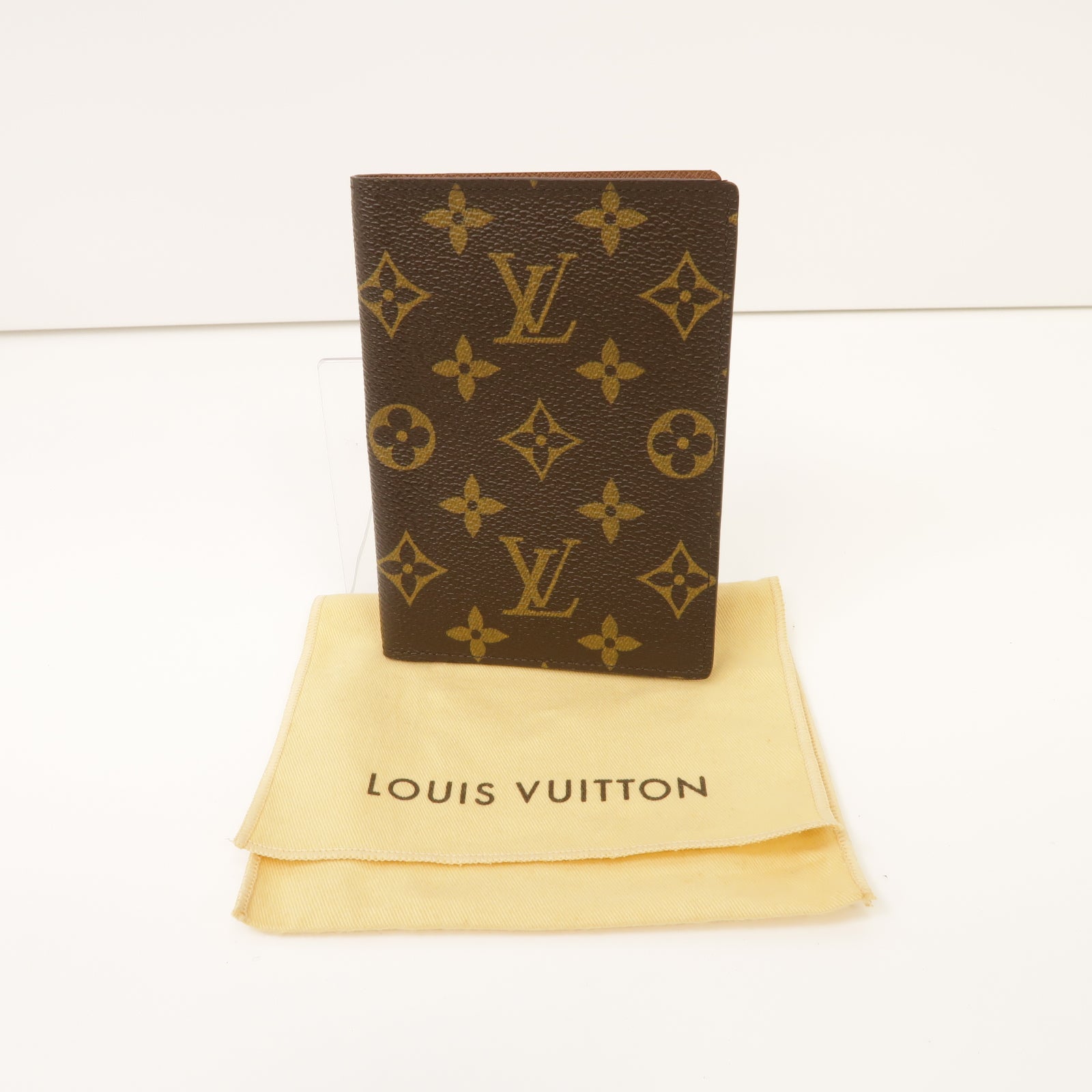 LOUIS VUITTON 【激減優惠】Monogram Passport Case護照套棕色