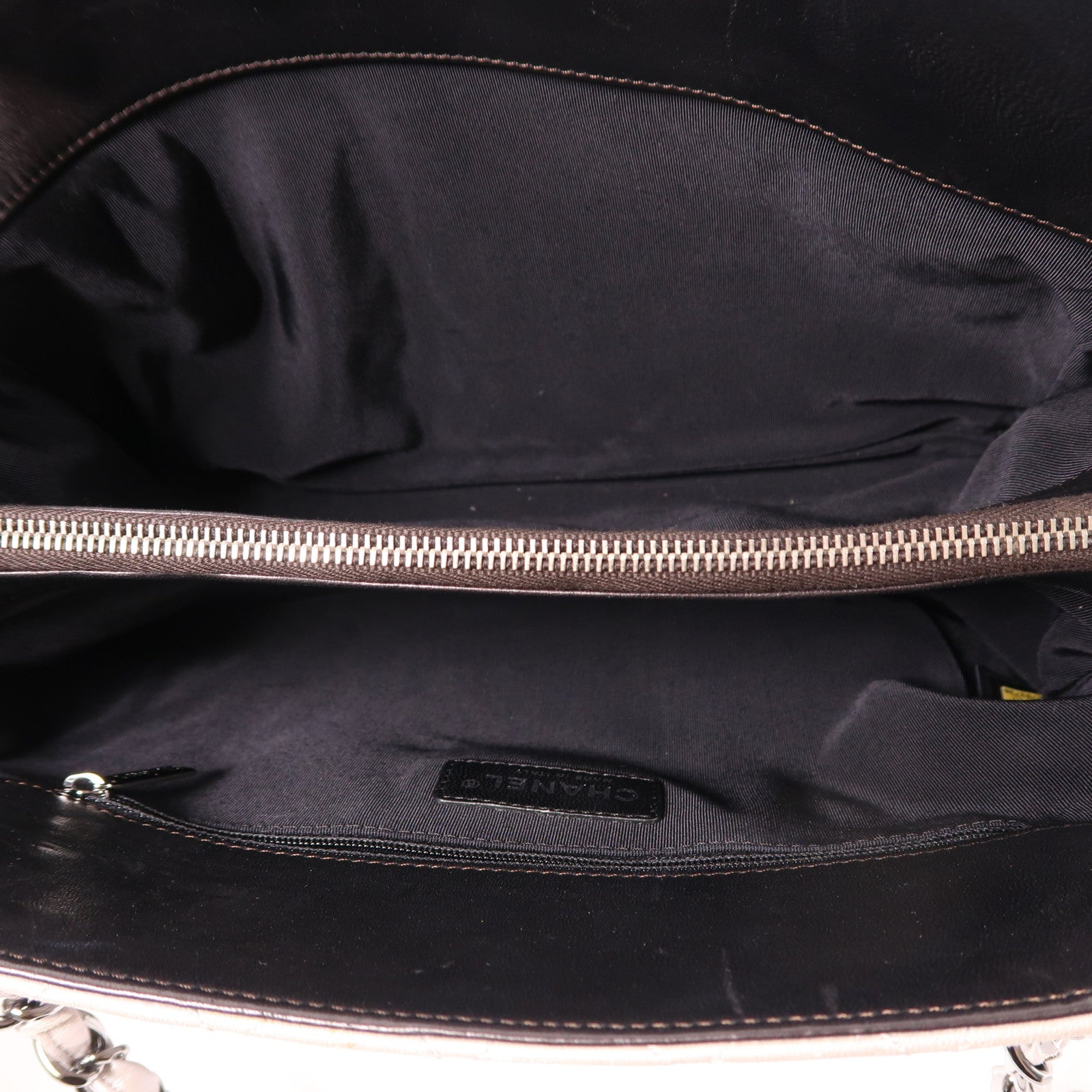 CHANEL 羊皮皮革Chain Shoulder銀扣鏈帶肩背袋