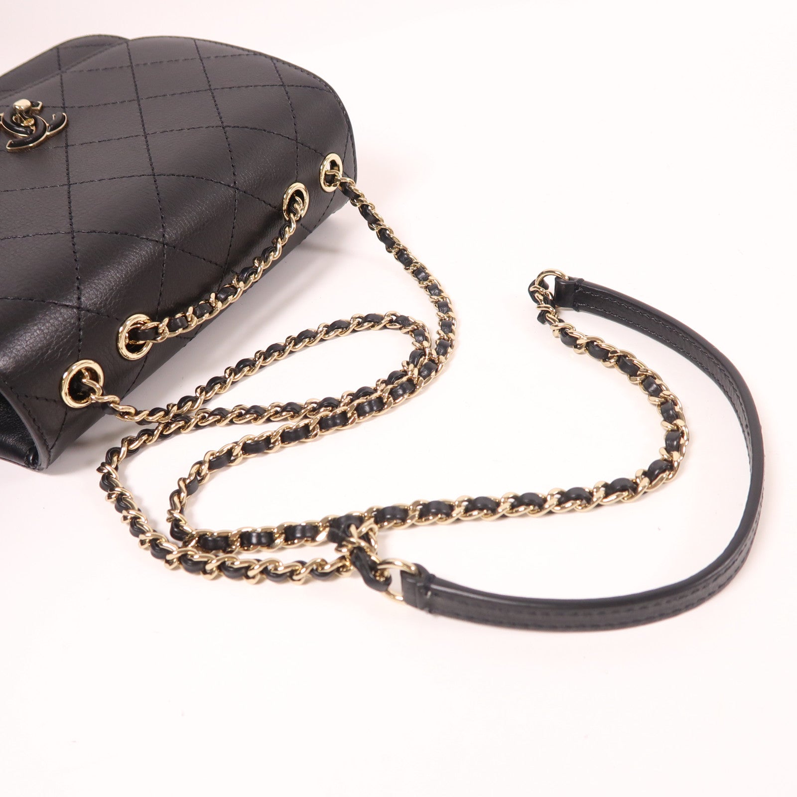 CHANEL 皮革Chain Shoulder金扣鏈帶肩背袋
