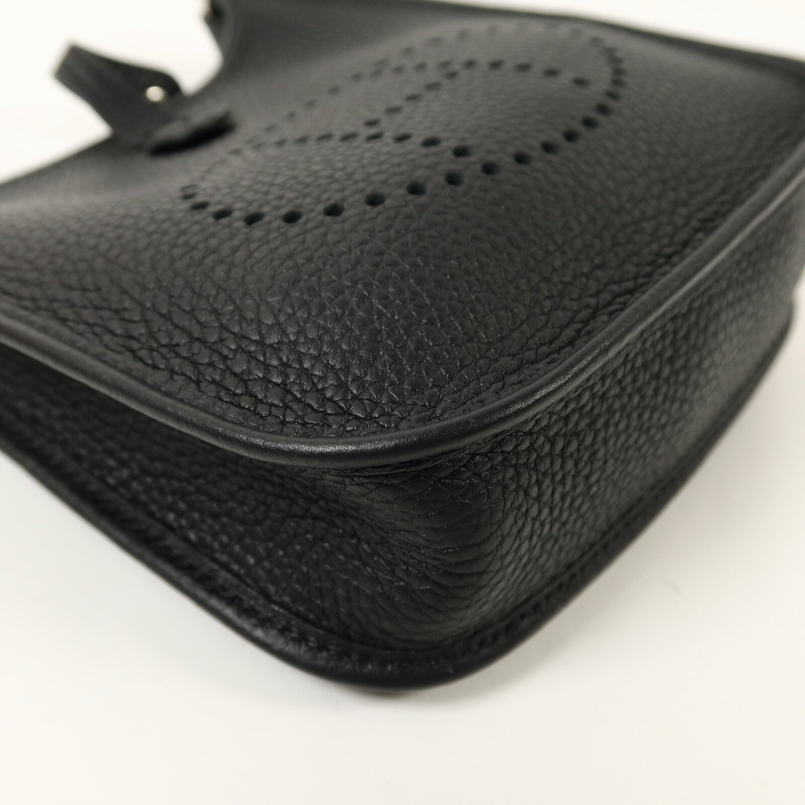 HERMES Clemence皮革Evelyne TPM肩背袋Noir