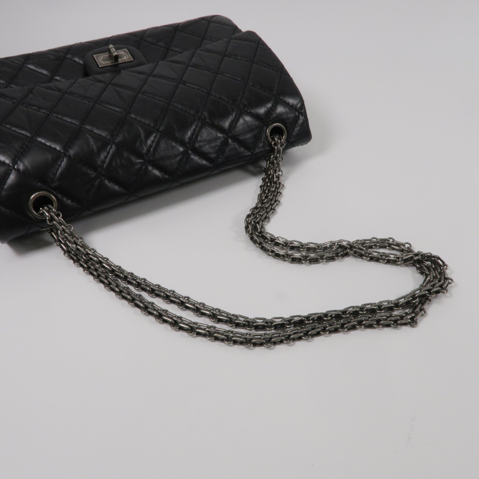 CHANEL 牛皮皮革Chanel 2.55鏈帶肩背袋