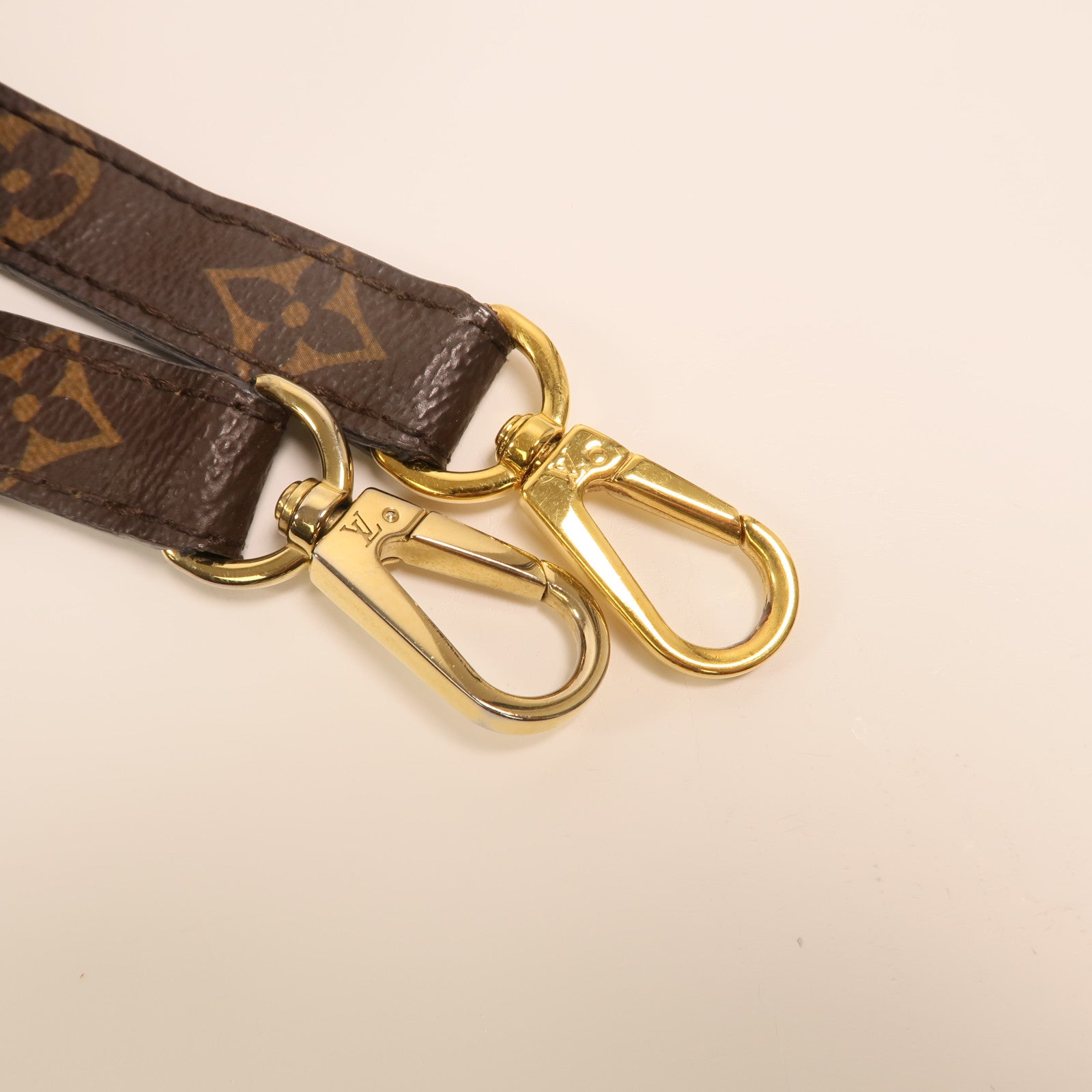 LOUIS VUITTON Monogram Montaigne BB金扣手挽肩背兩用袋棕色