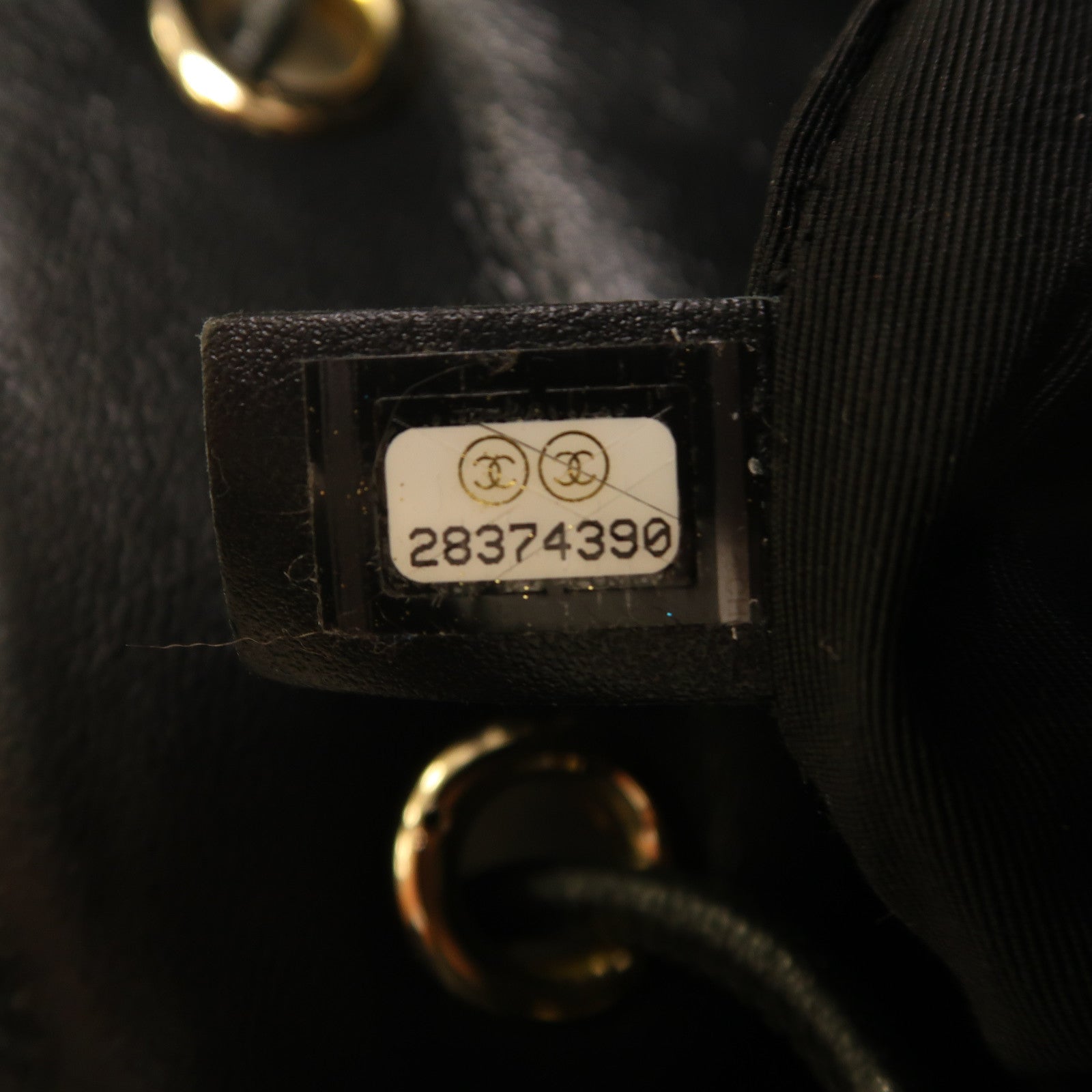 CHANEL 菱格牛皮皮革Backpack金扣背包黑色