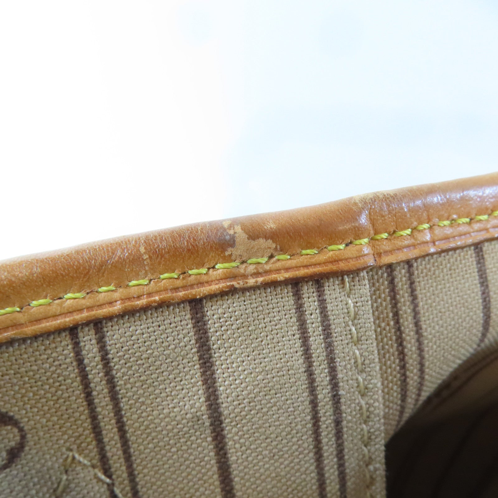 LOUIS VUITTON Monogram Neverfull MM金扣手挽袋啡色