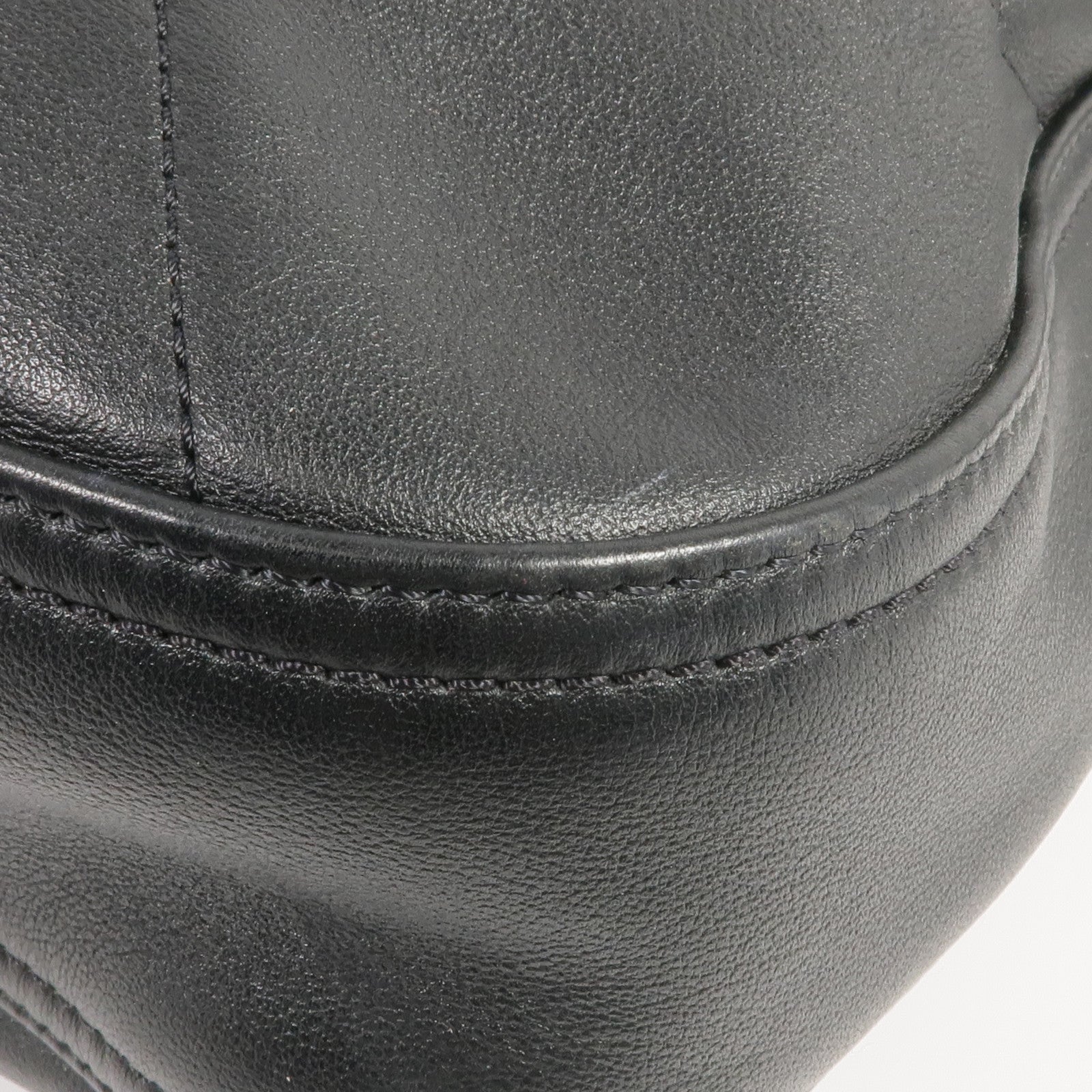 CHANEL 牛皮皮革Easy Mood Hobo Large金扣手挽肩背兩用袋