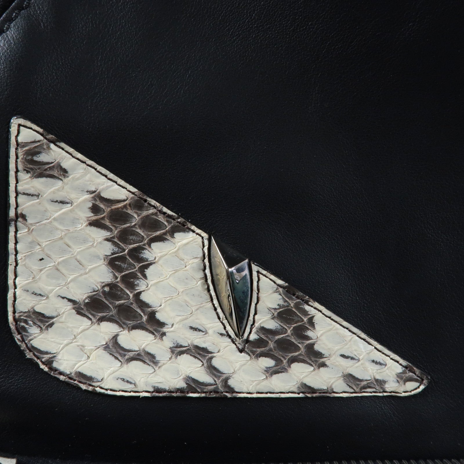 FENDI 牛皮皮革/鱷魚皮革Monster Backpack銀扣背包