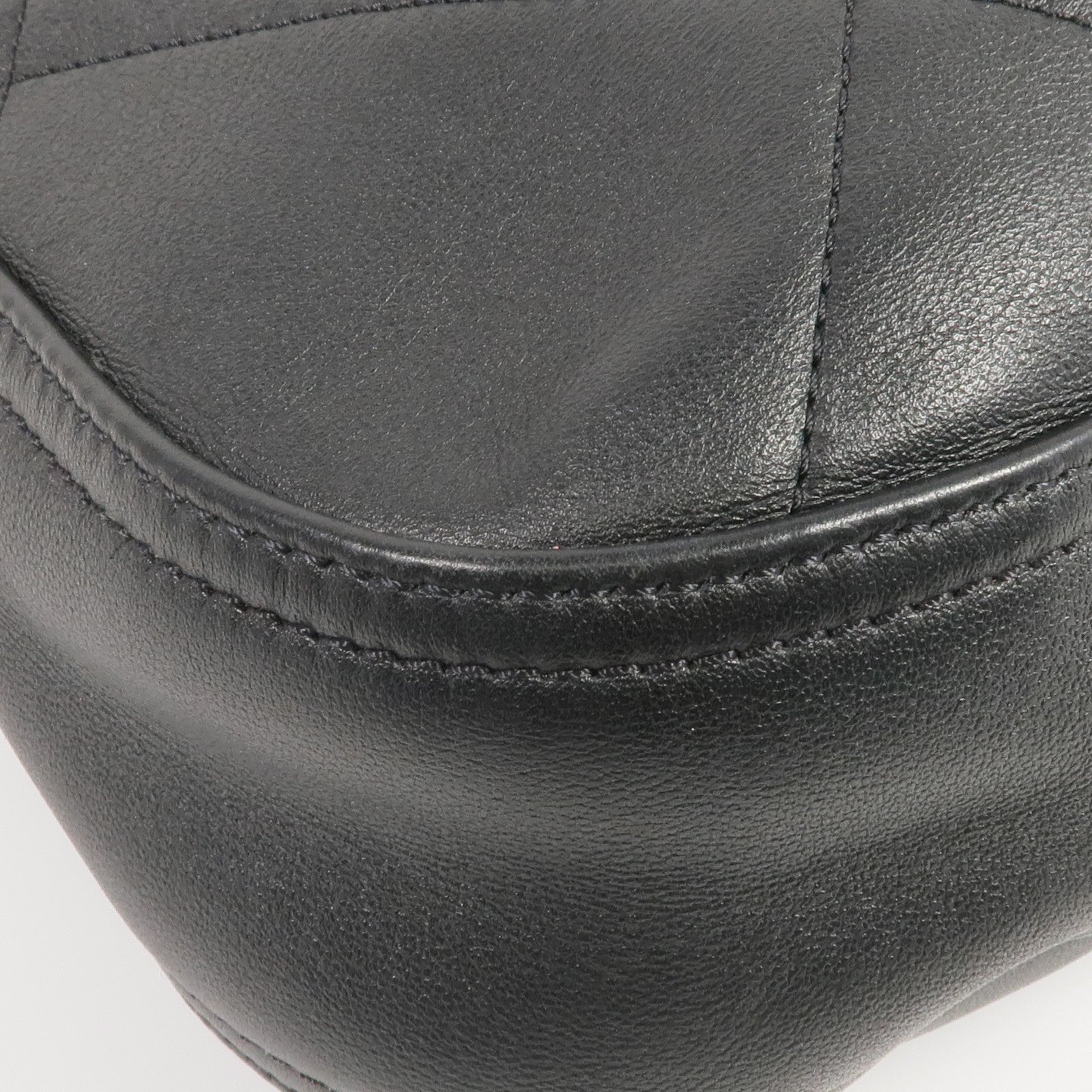 CHANEL 牛皮皮革Easy Mood Hobo Large金扣手挽肩背兩用袋