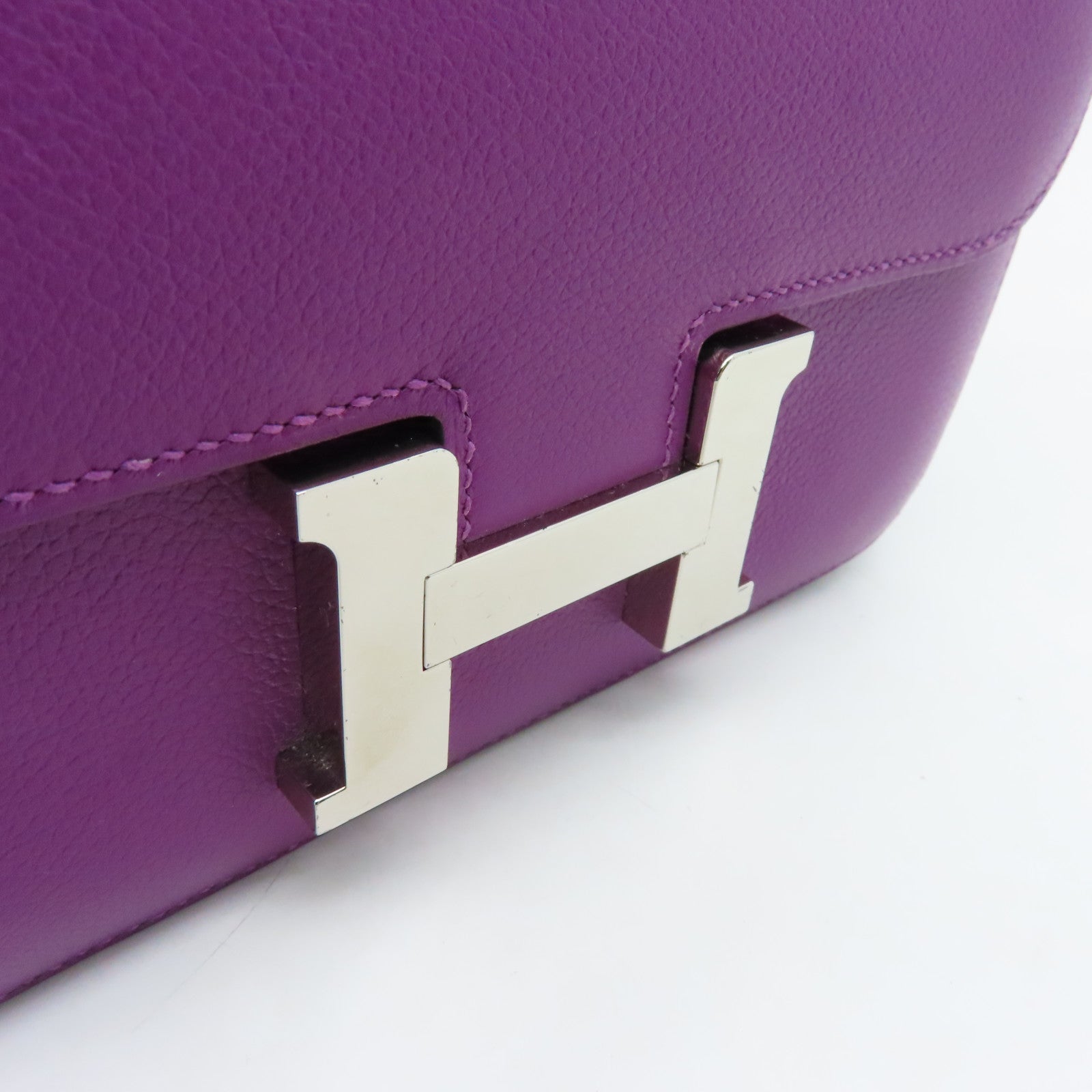 HERMES Evercolour Leather Constance Mini Silver Buckle Shoulder Bag Anemone Purple