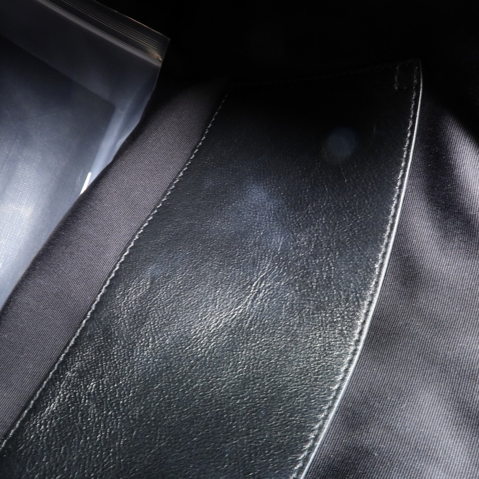 SAINT LAURENT 牛皮皮革Niki Medium Shopper Tote鏈帶肩背袋
