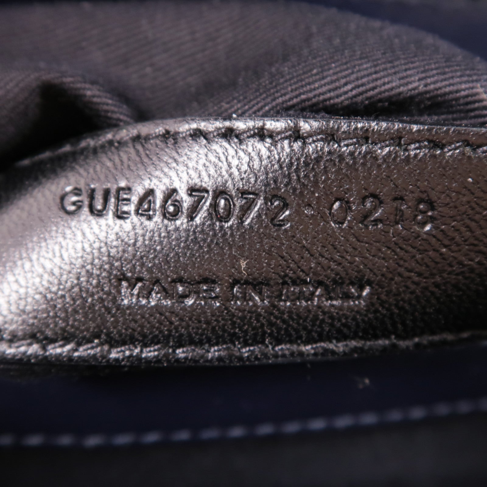 SAINT LAURENT 牛皮皮革Lou Lou銀扣肩背袋