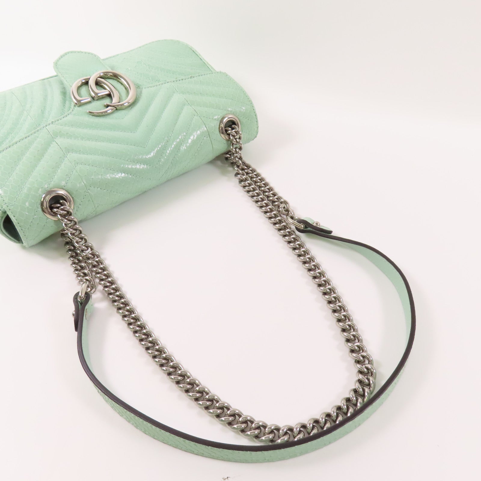 GUCCI 蛇皮皮革GG Marmont銀扣鏈帶手挽肩背兩用袋