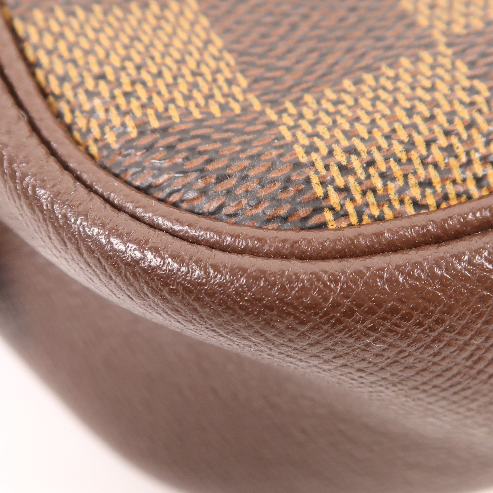 LOUIS VUITTON Damier Trousse Toilette金扣手拿包