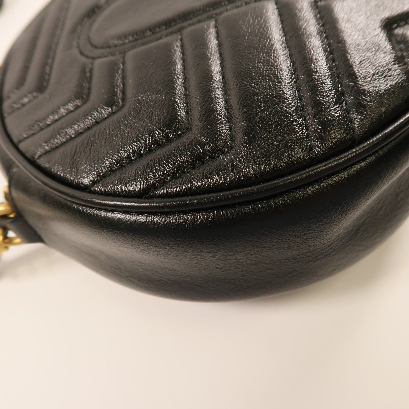 GUCCI GG GHW Marmont Shoulder Bag Calfskin Leather 550154 Black