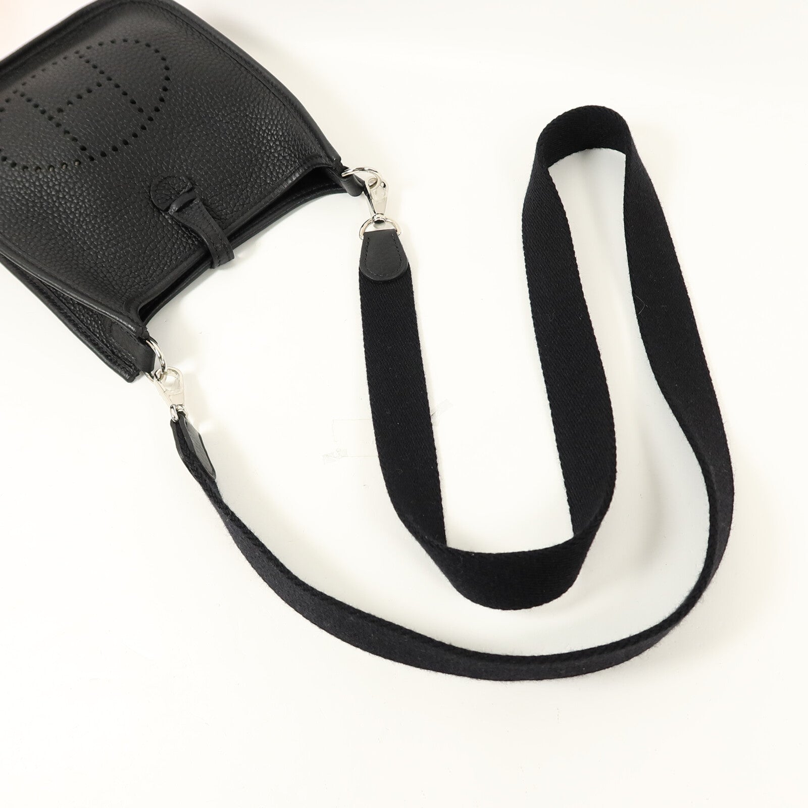 HERMES Clemence皮革Evelyne TPM肩背袋Noir