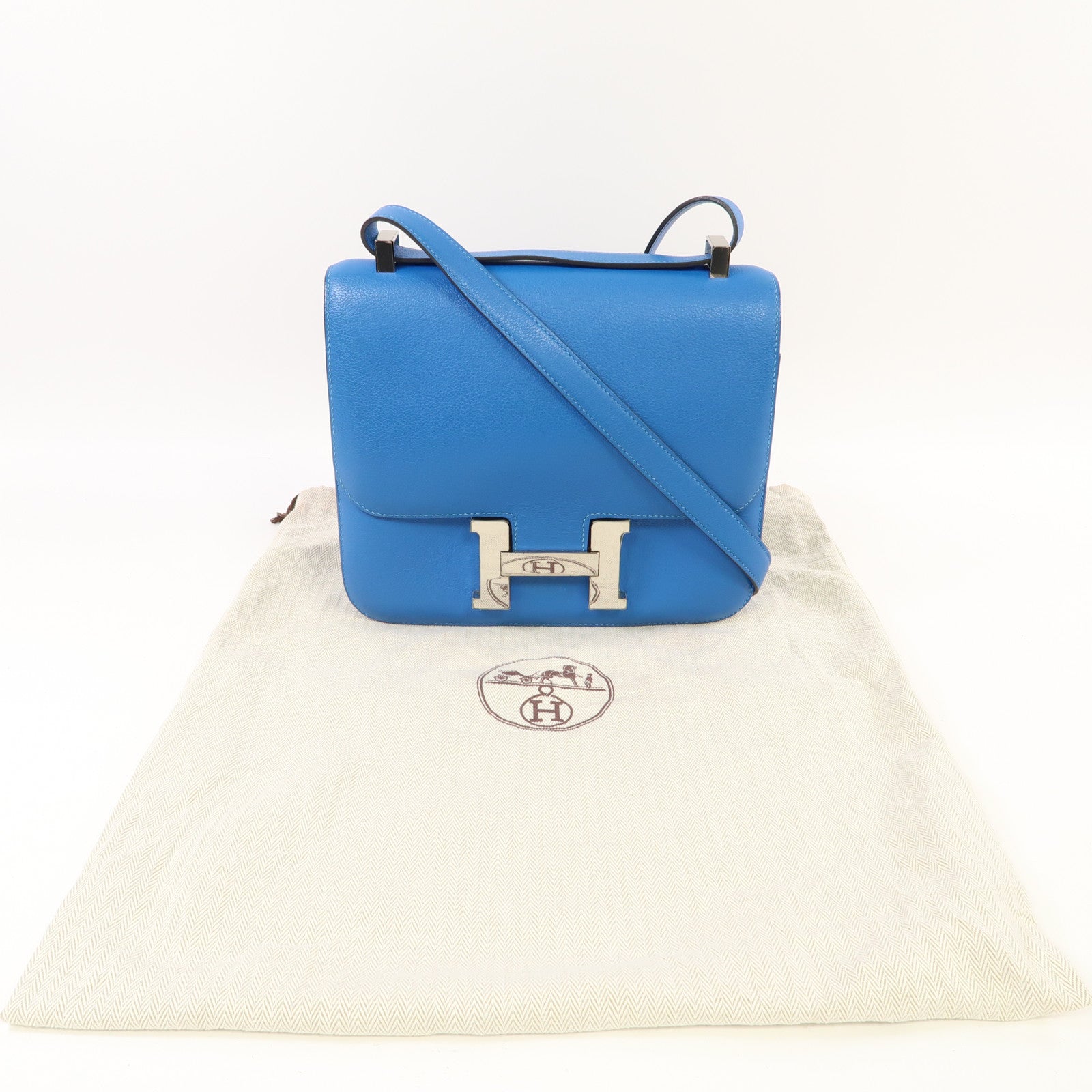 HERMES Evercolor皮革Constance 24銀扣肩背袋坦桑尼亞藍色