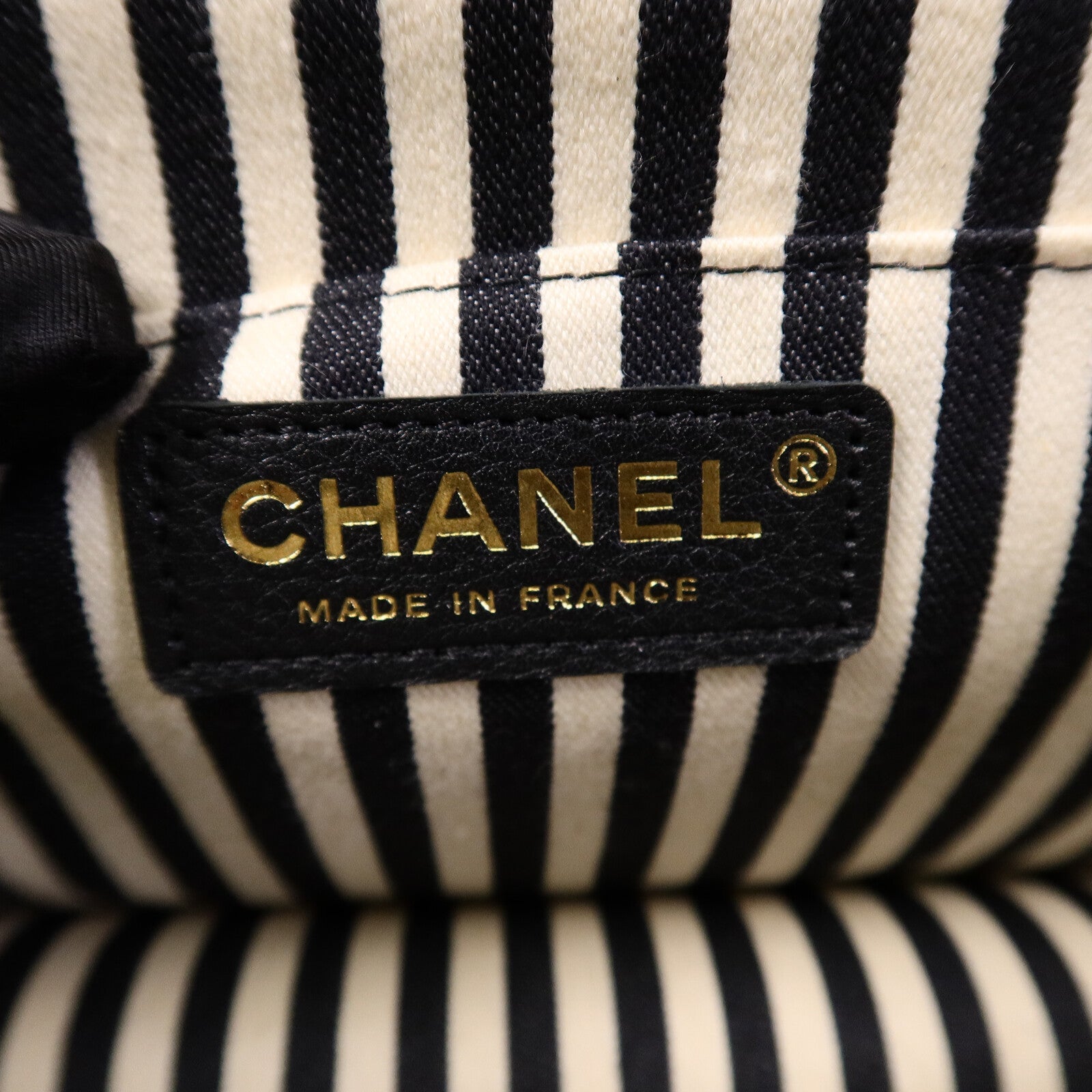 CHANEL 牛皮皮革Chain Shoulder Bag鏈帶肩背袋