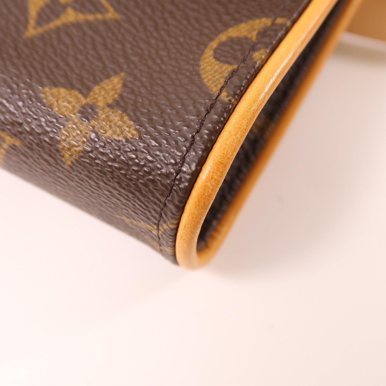 LOUIS VUITTON Monogram Pochette Florentine金扣腰包啡色