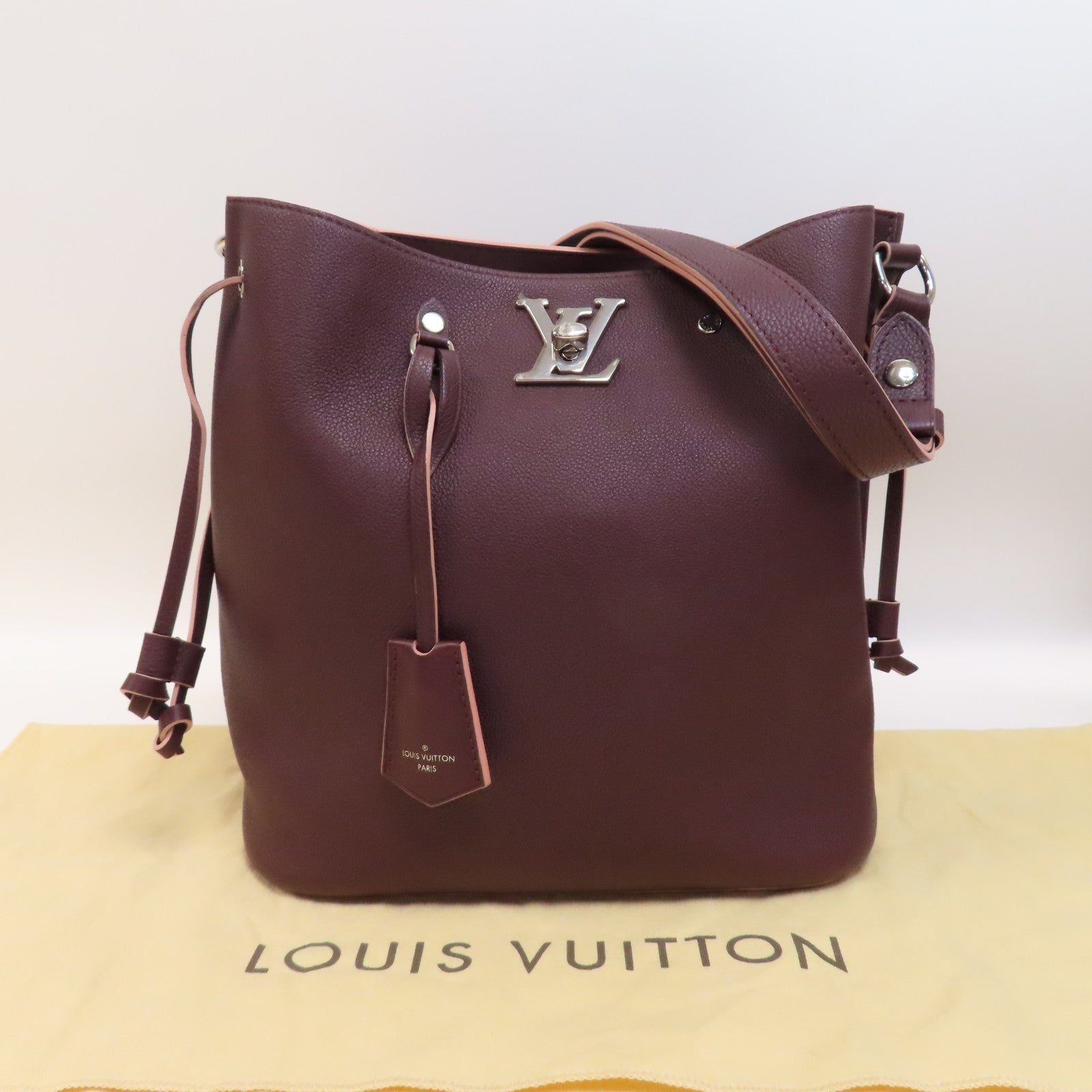 LOUIS VUITTON 【激減優惠】牛皮皮革Lockme Bucket銀扣肩背袋紫色