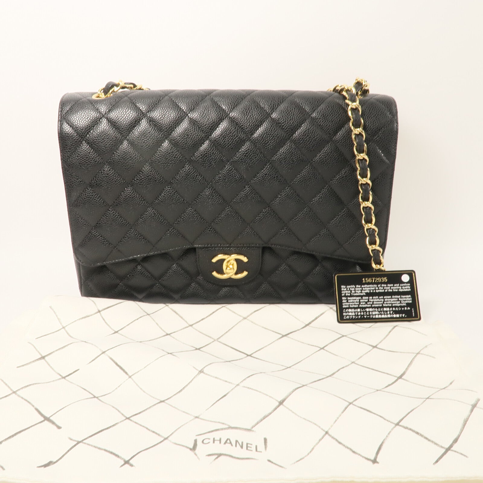 CHANEL 牛皮皮革Maxi Classic鏈帶肩背袋