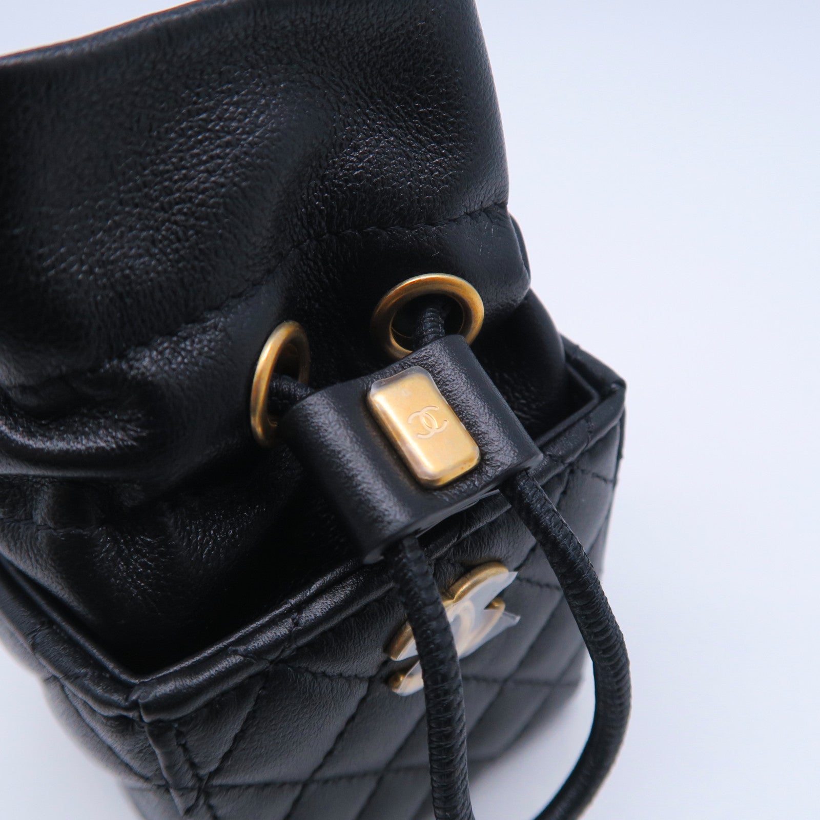 CHANEL 【激減優惠】菱格羊皮皮革Mini Chain Bag金扣鏈帶肩背袋黑色