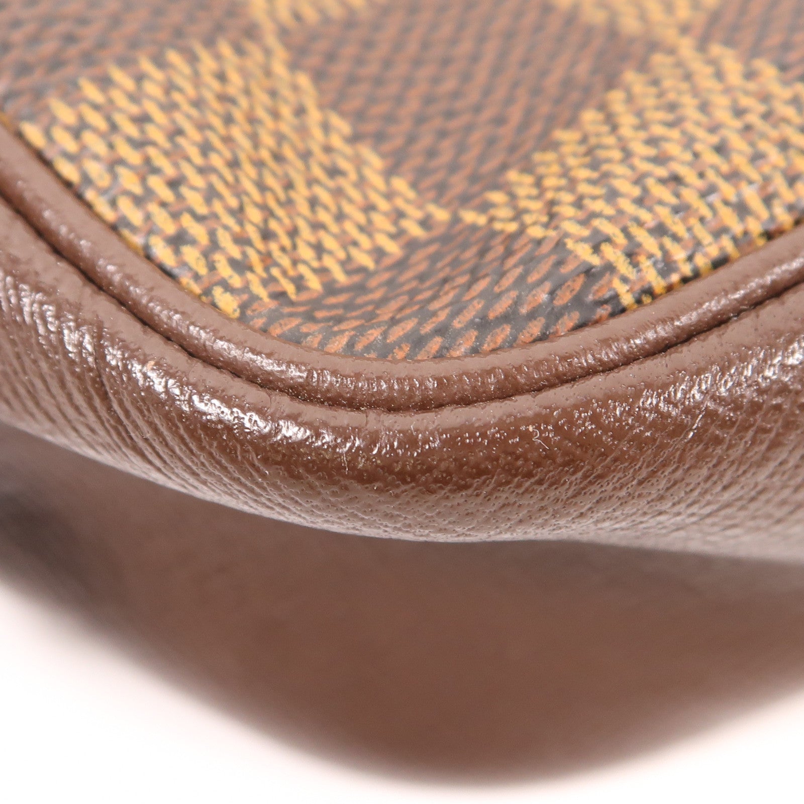 LOUIS VUITTON Damier Trousse Toilette金扣手拿包