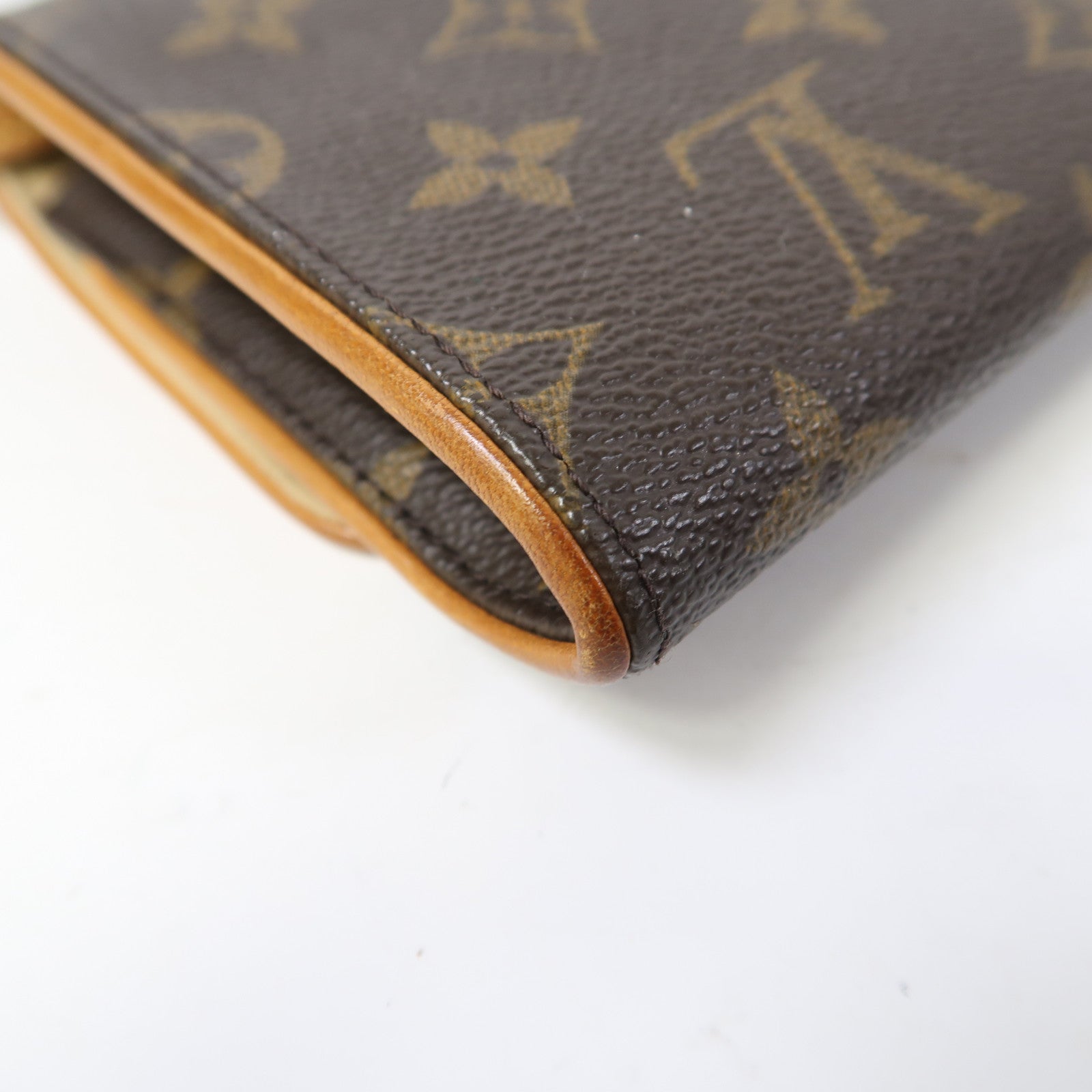LOUIS VUITTON 【激減優惠】Monogram Pochette Twin GM金扣肩背袋啡色