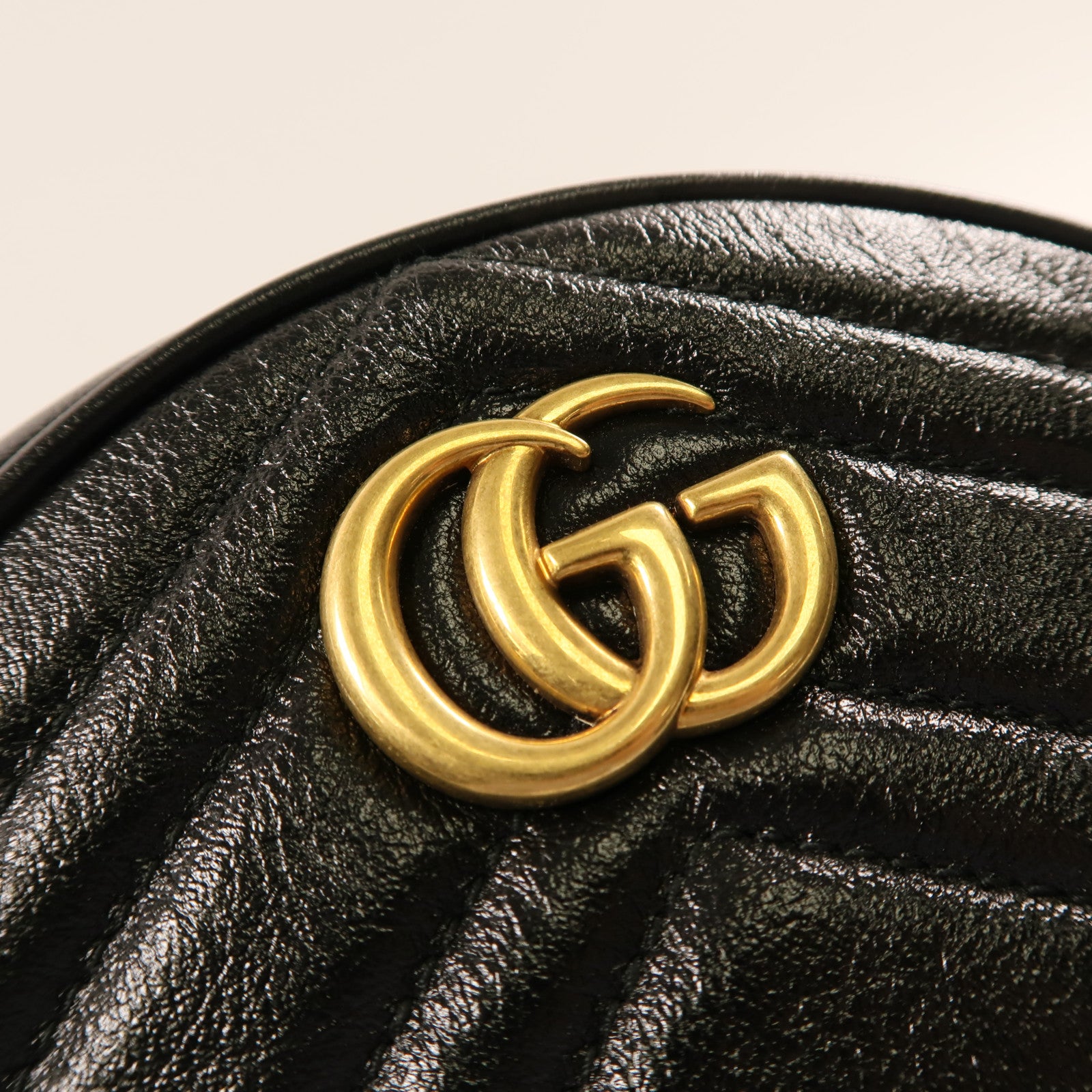 GUCCI GG GHW Marmont Shoulder Bag Calfskin Leather 550154 Black