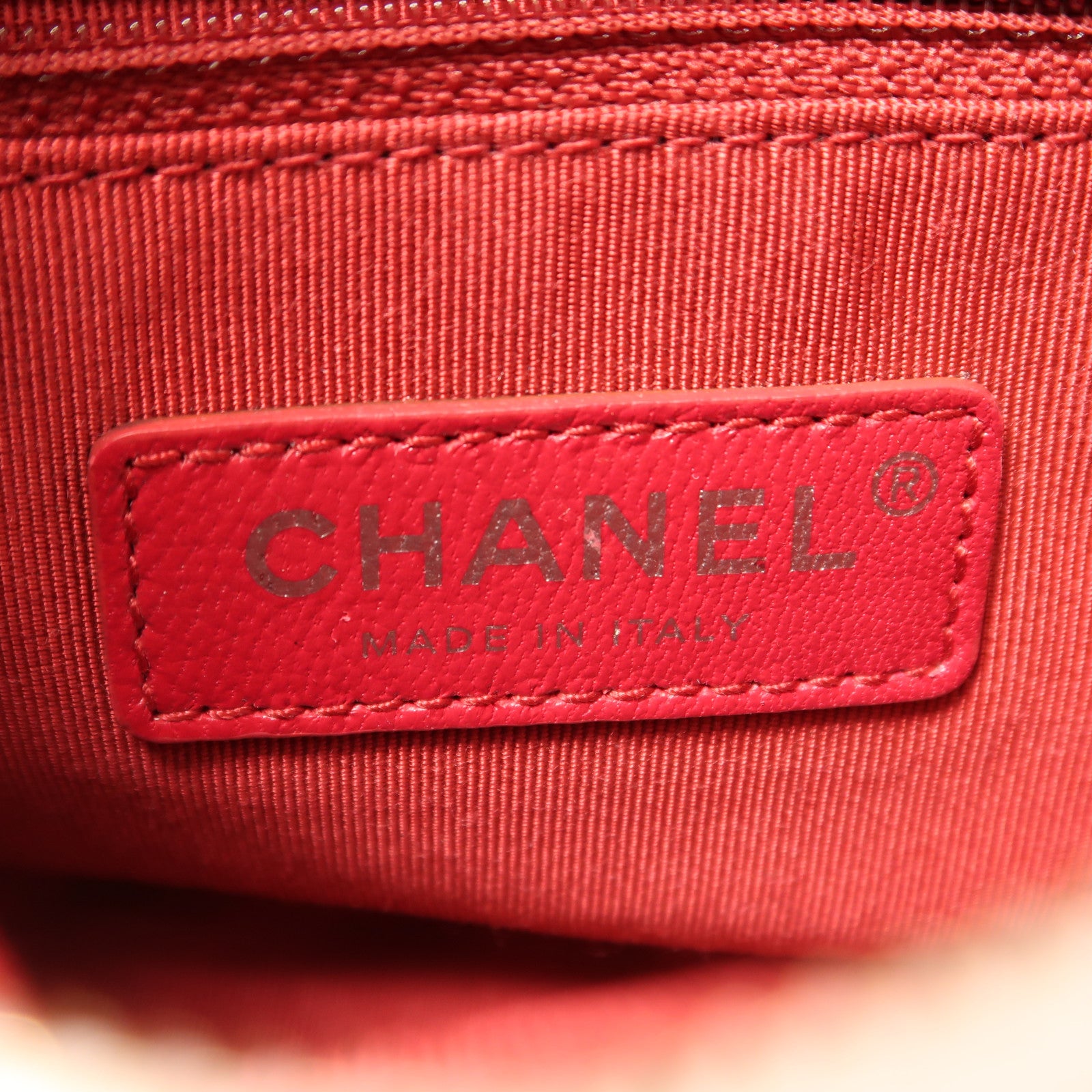 CHANEL 羊皮皮革Gabrielle Small鏈帶肩背袋