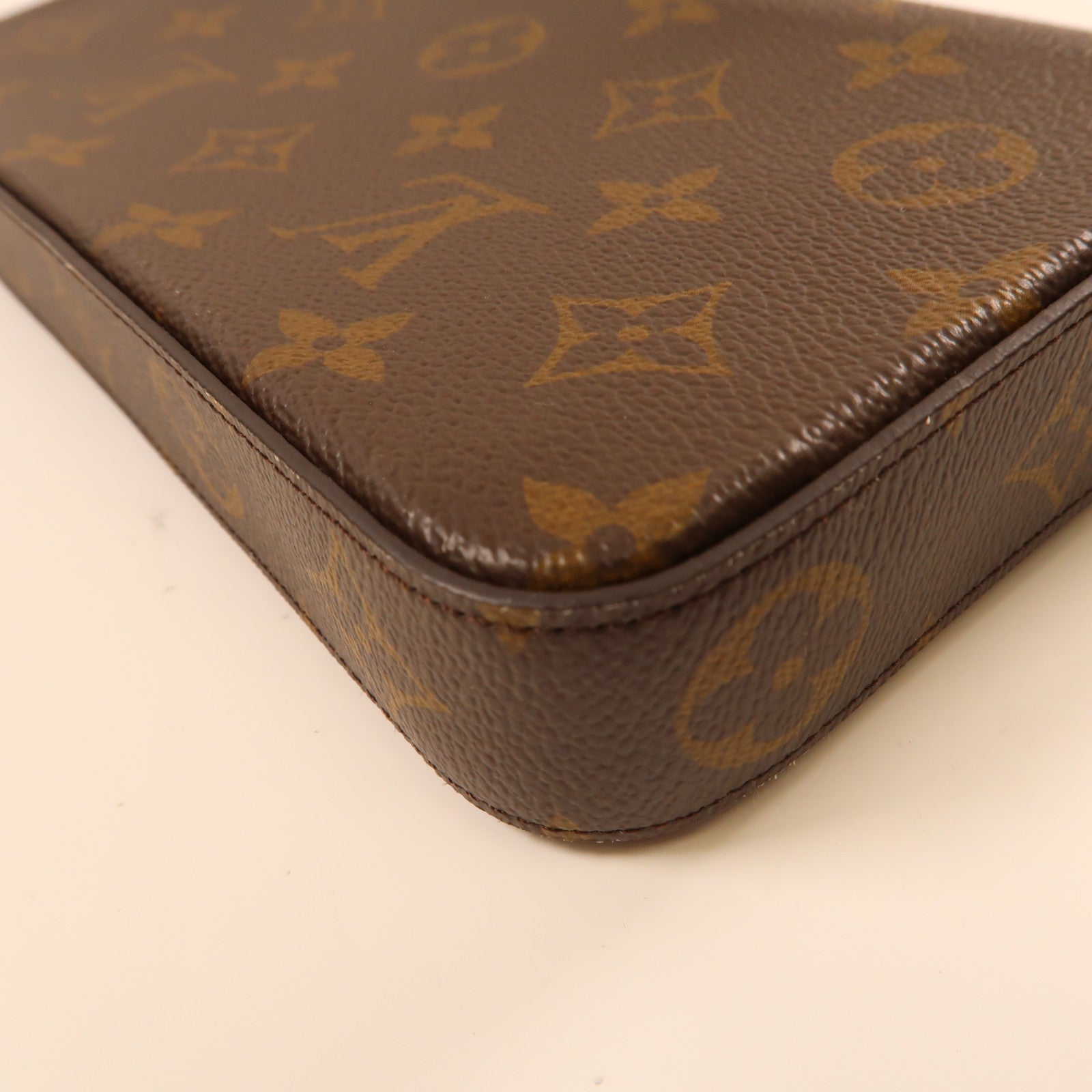 LOUIS VUITTON Monogram Pochette Felicie金扣鏈帶肩背袋啡色