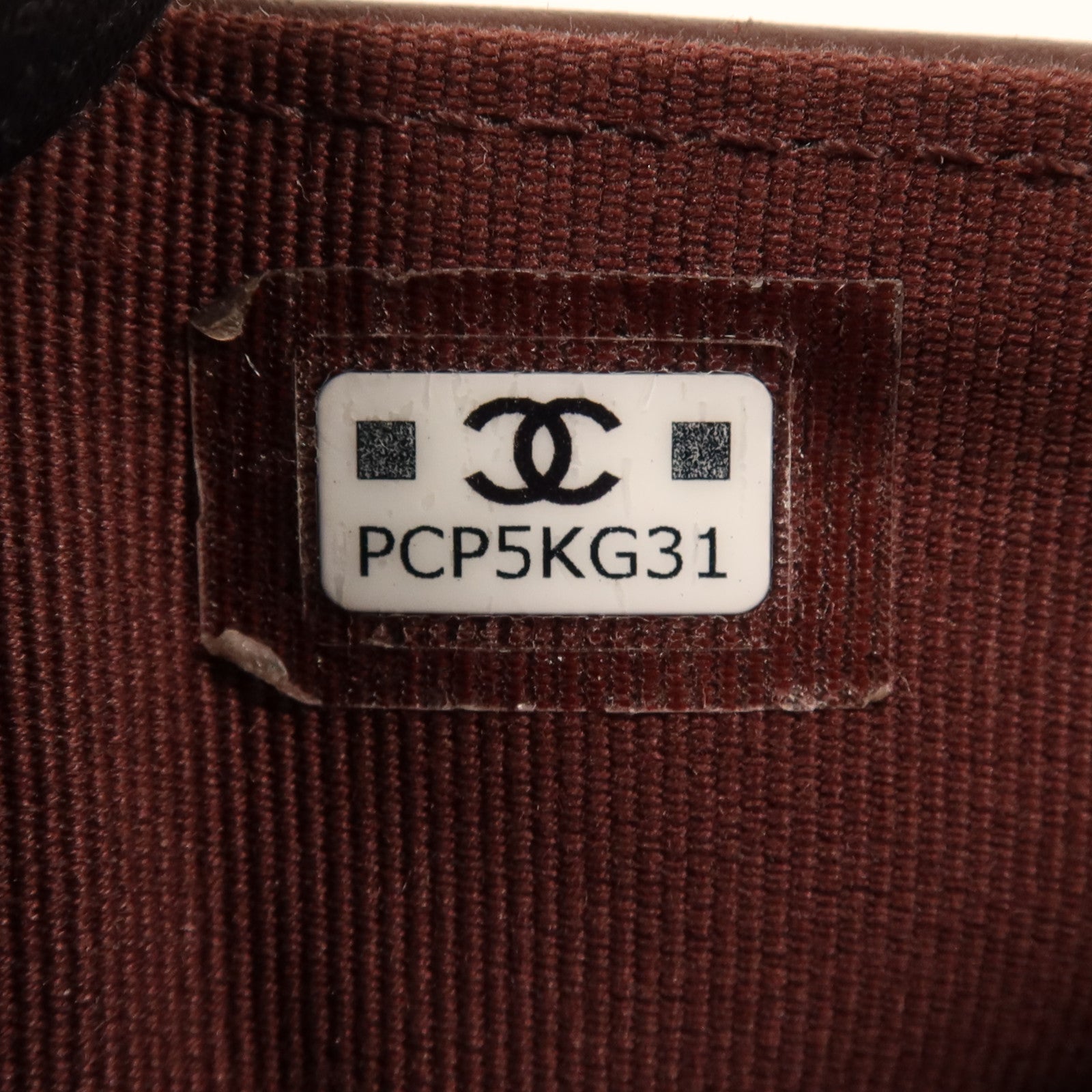 CHANEL 牛皮皮革Medium Wallet銀扣錢包
