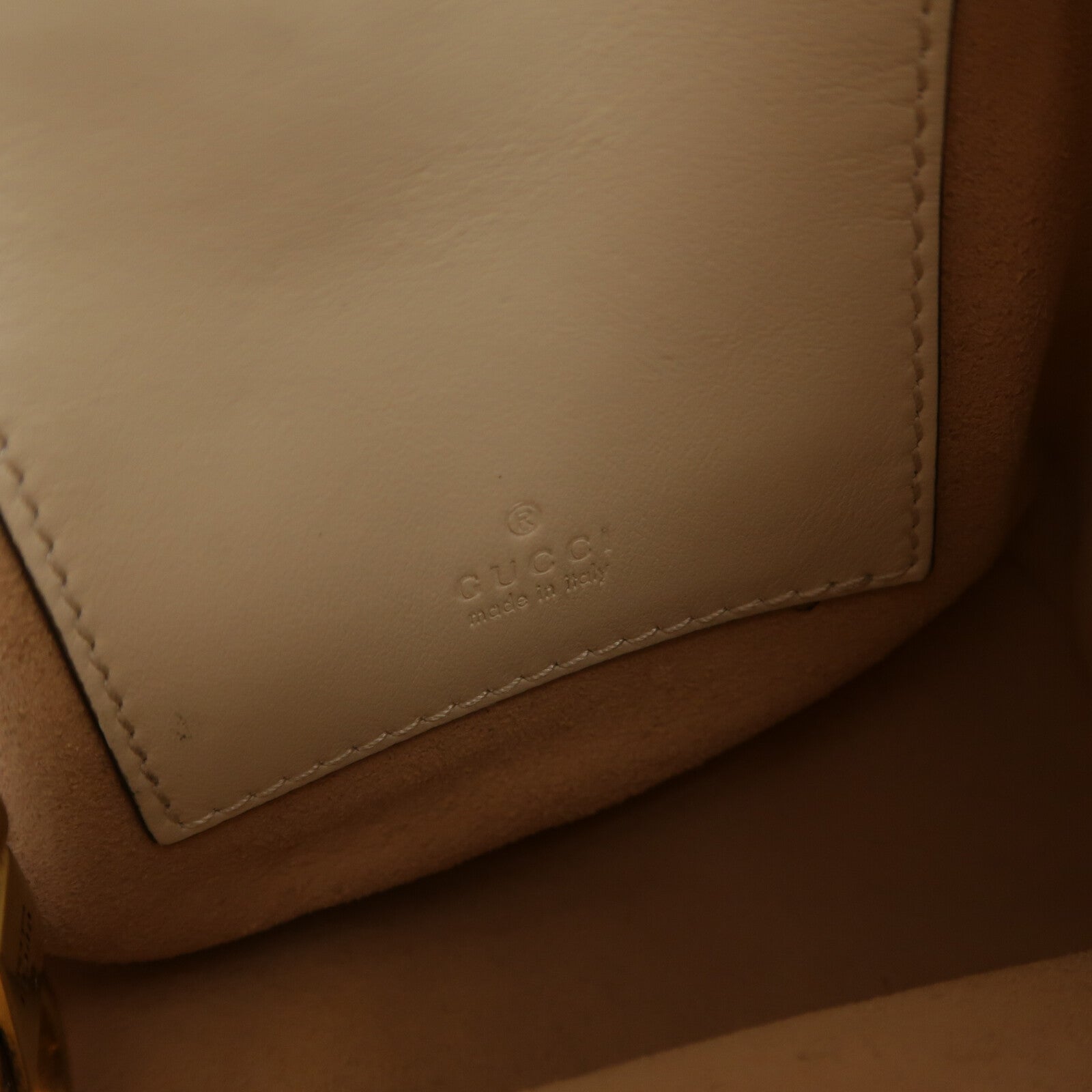 GUCCI 牛皮皮革GG Marmont Mini Bucket鏈帶肩背袋