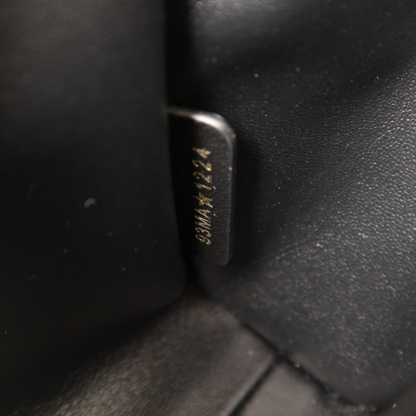 Dior 【激減優惠】羊皮皮革Caro Nano Backpack金扣背包