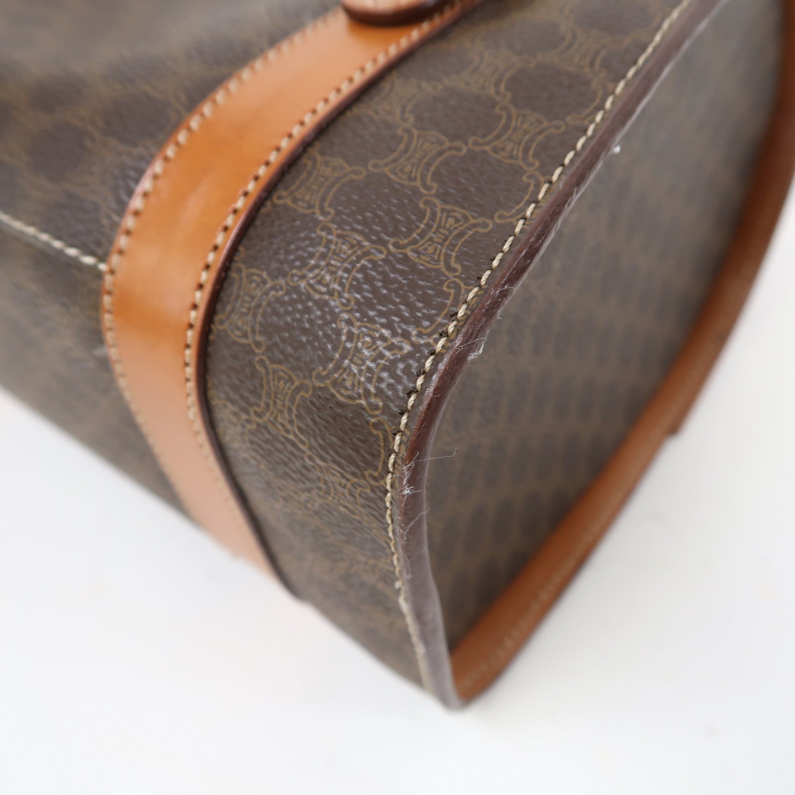 CELINE 塗層帆布Macadam肩背袋金扣啡色