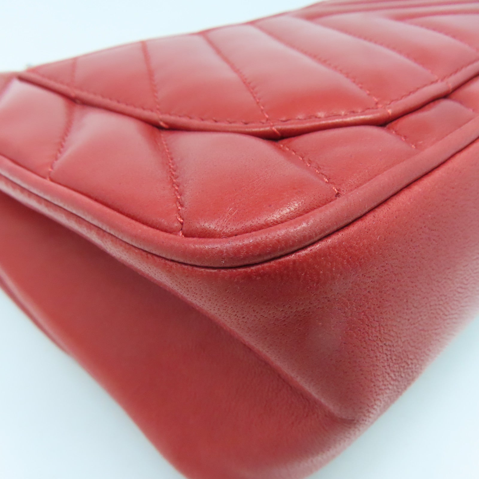 CHANEL twill cowhide leather Chain Shoulder silver buckle shoulder bag red