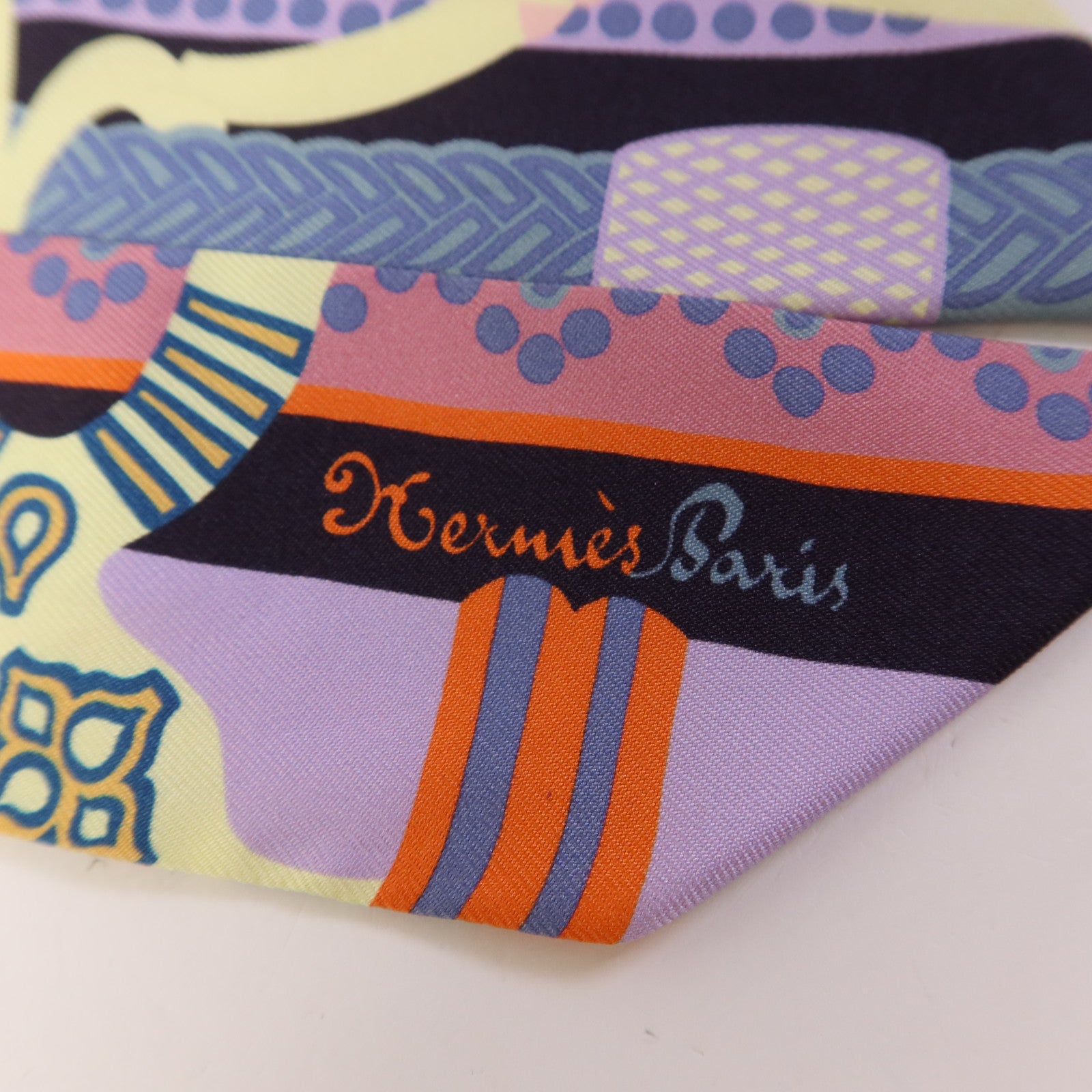 HERMES 絲質Twilly絲巾Multicolor