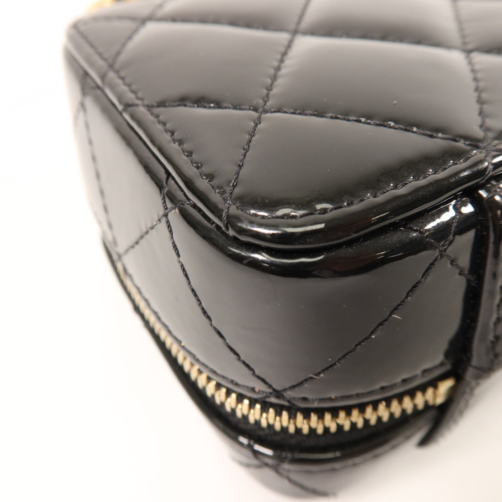 CHANEL 漆皮皮革Mini Vanity Case鏈帶手挽肩背兩用袋