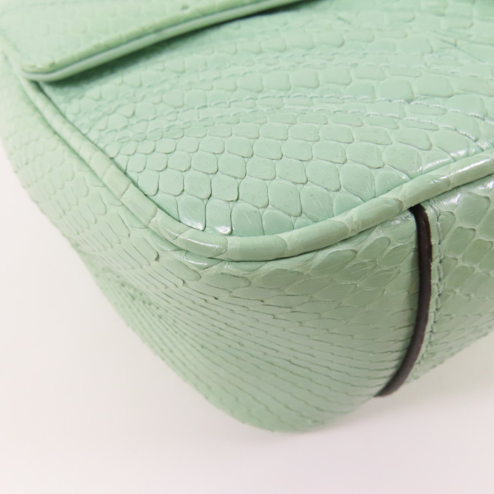 GUCCI 【激減優惠】蛇皮皮革GG Marmont銀扣鏈帶手挽肩背兩用袋