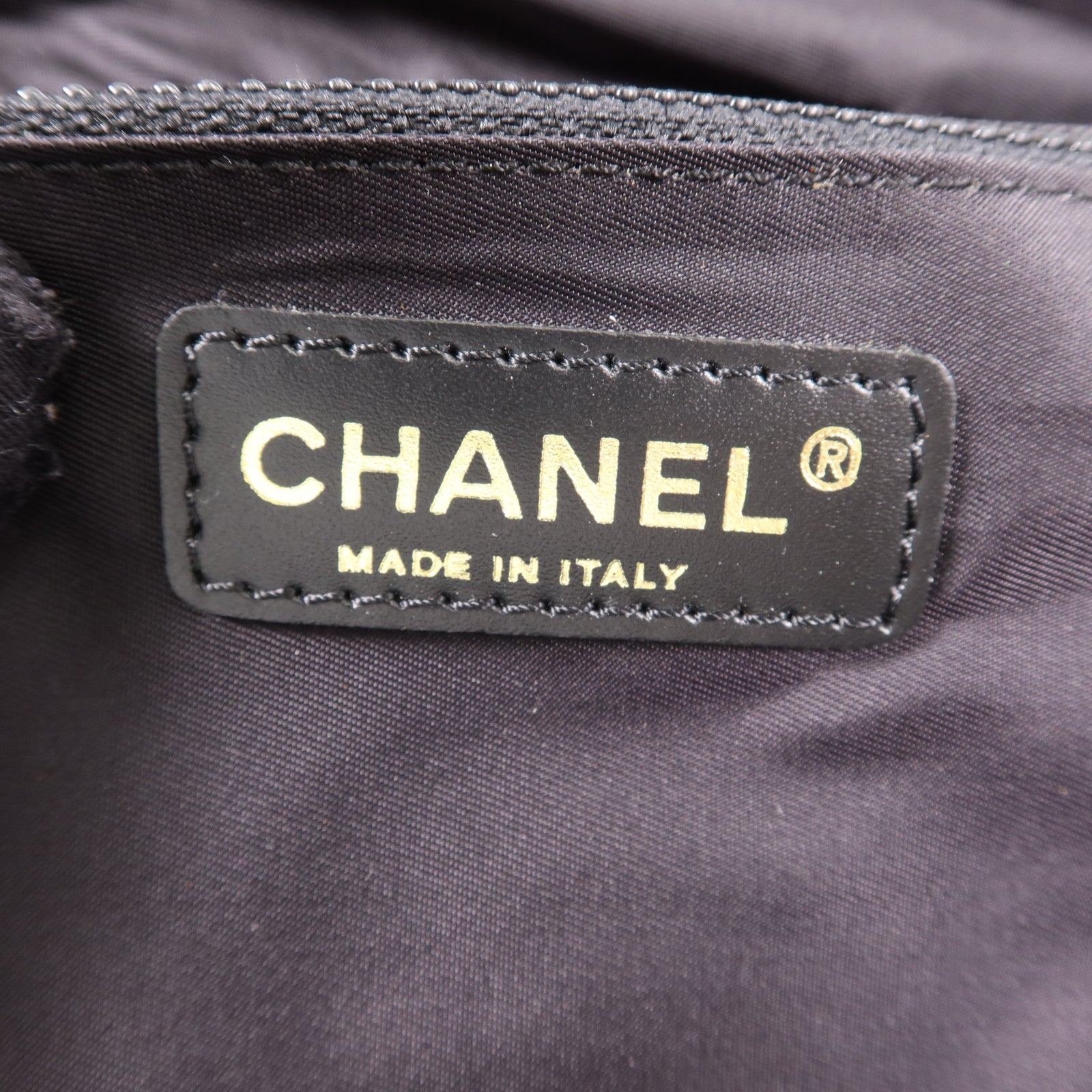 CHANEL 尼龍Carry Bag銀扣手挽袋