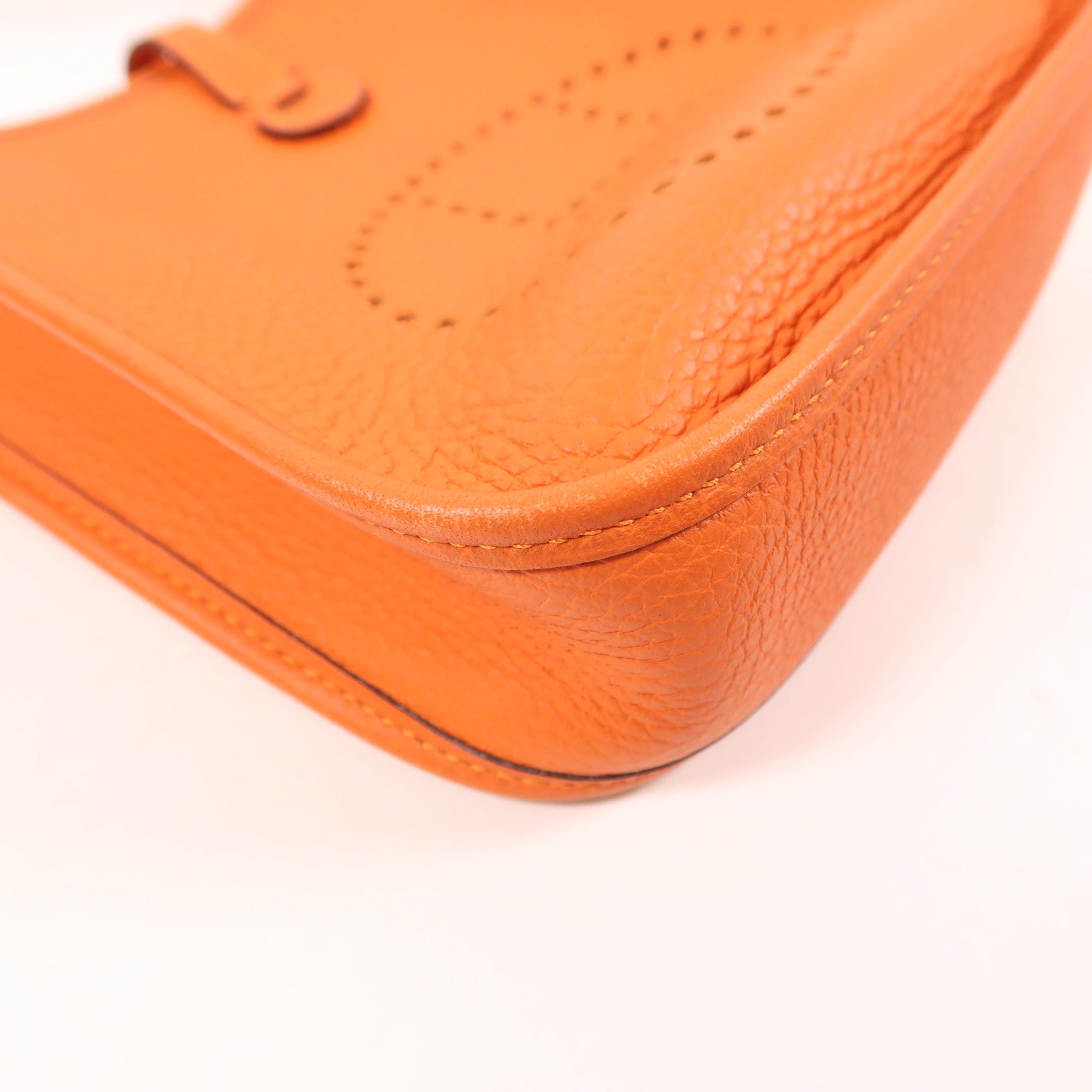 HERMES Clemence皮革Evelyne TPM銀扣肩背袋Orange