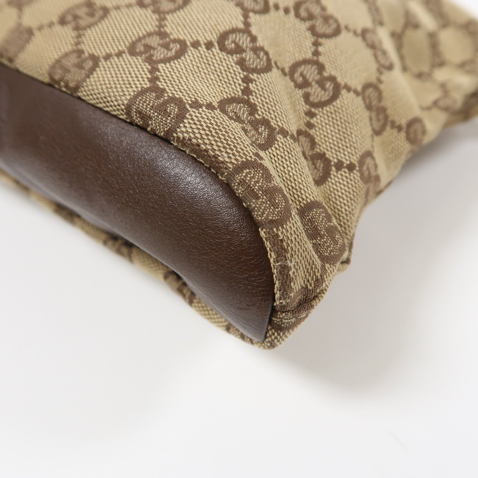 GUCCI 帆布Shoulder Bag金扣肩背袋啡色
