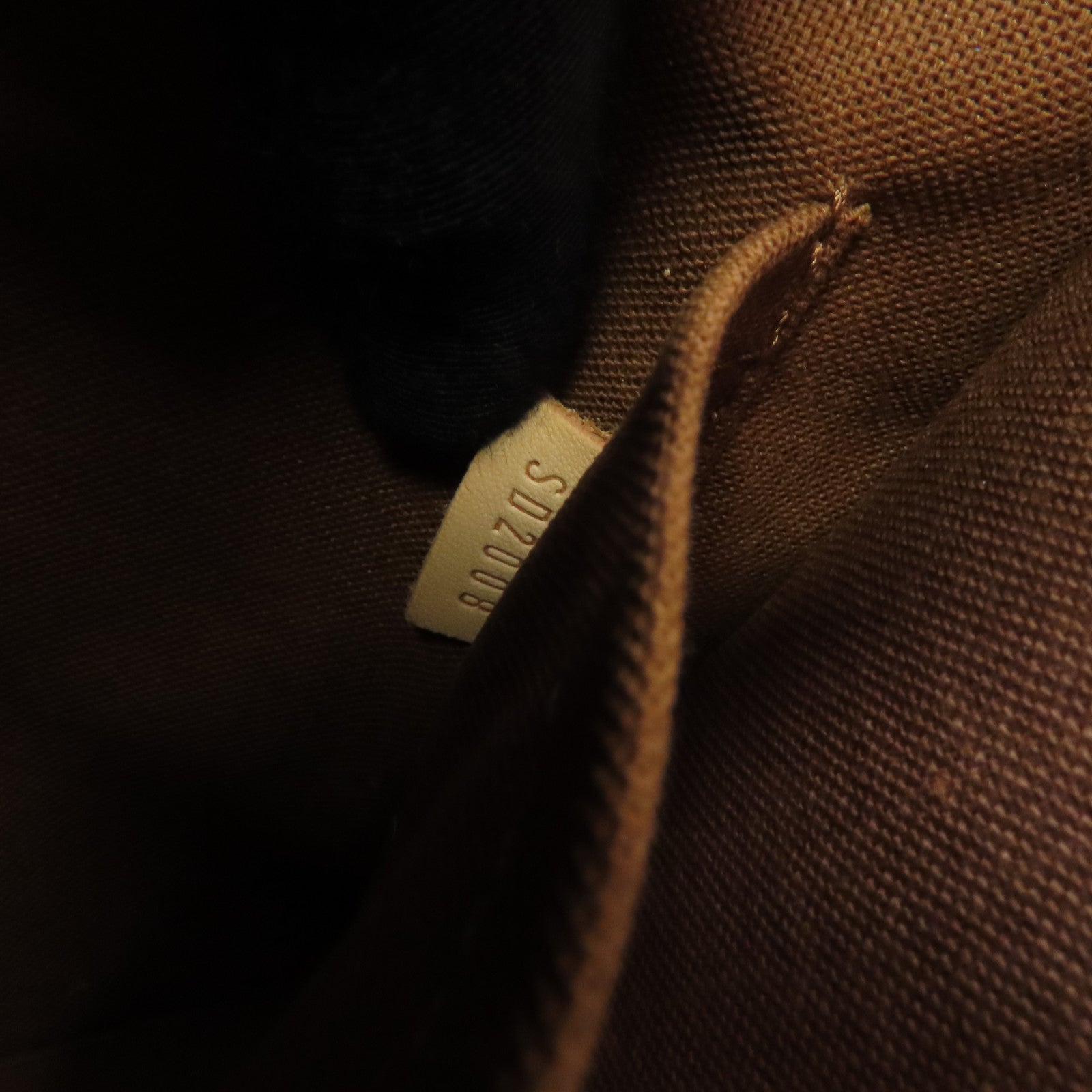 LOUIS VUITTON Monogram Popincourt Haut金扣肩背袋啡色