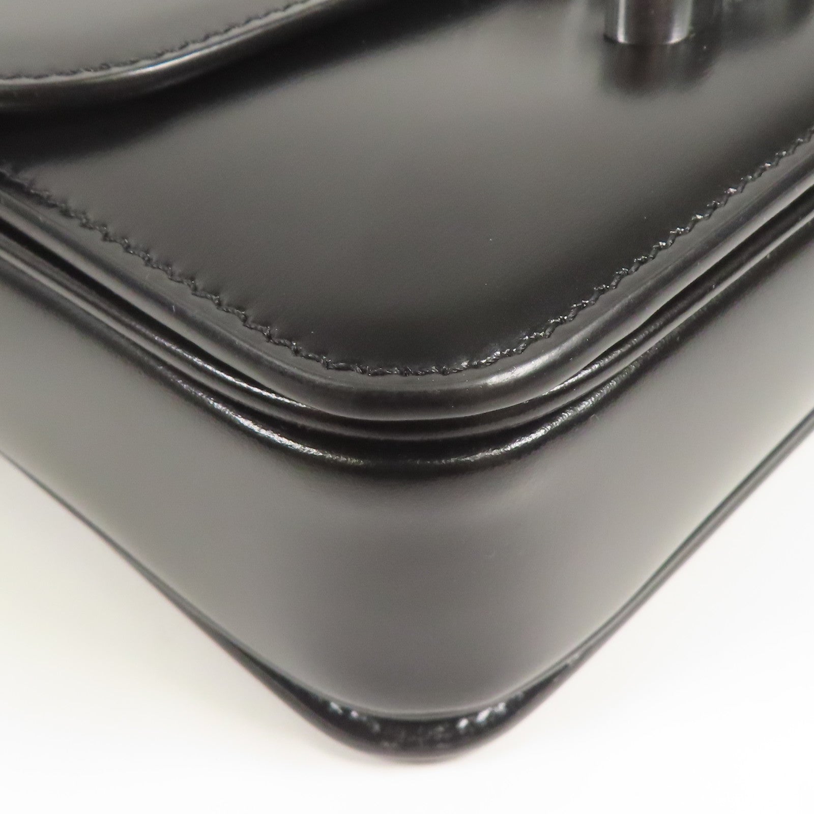 CELINE 牛皮皮革Teen Triomphe Bag銀扣肩背袋